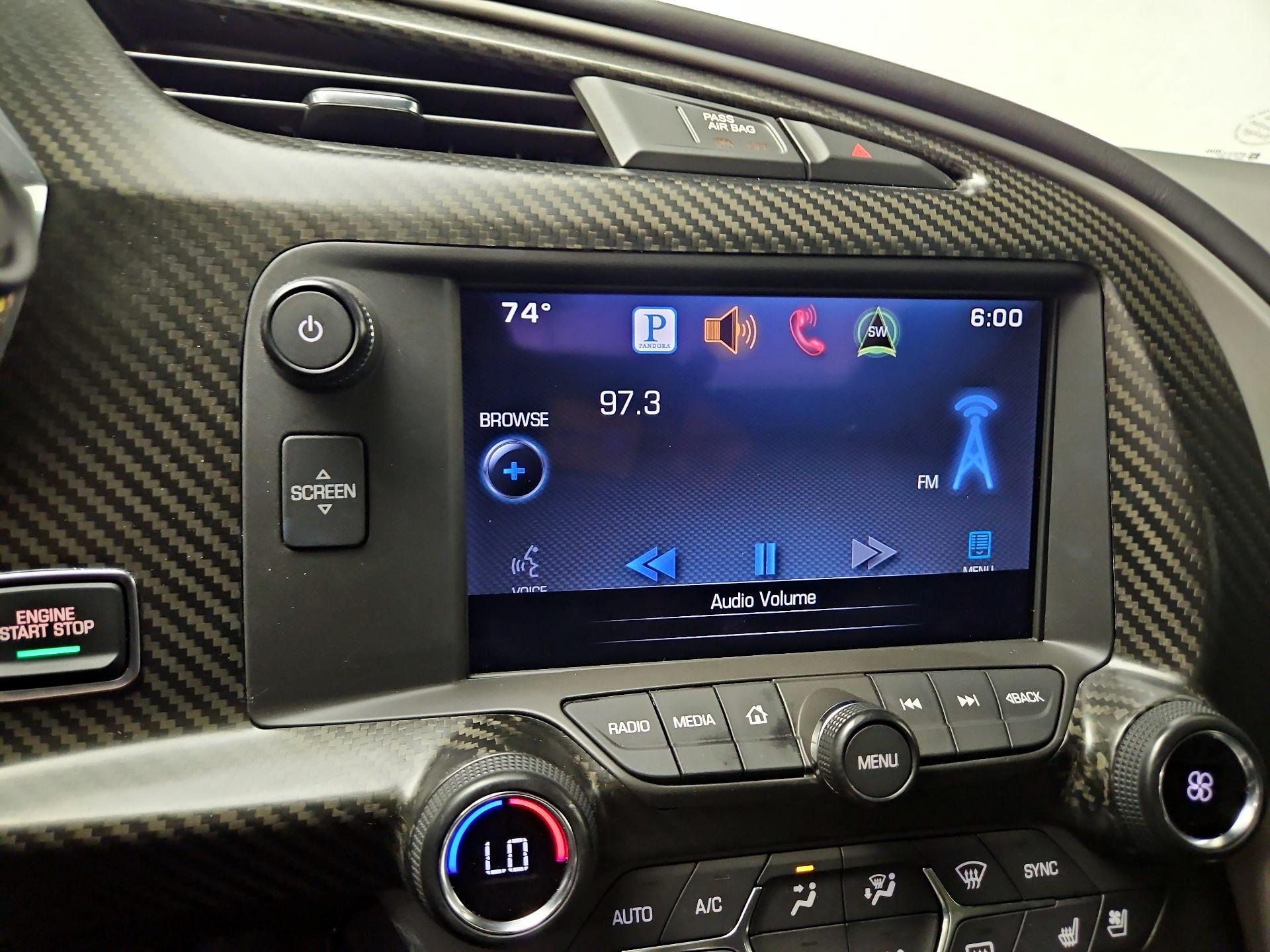 Thumbnail: 2015 Chevrolet Corvette - 15