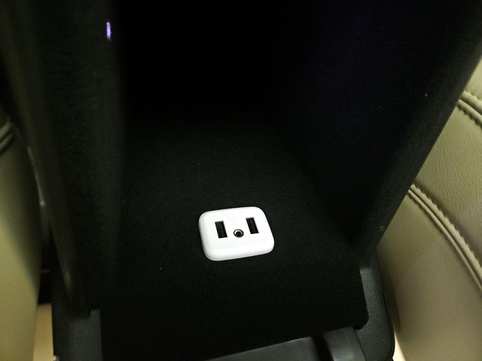 Thumbnail: 2017 Cadillac XT5 - 18