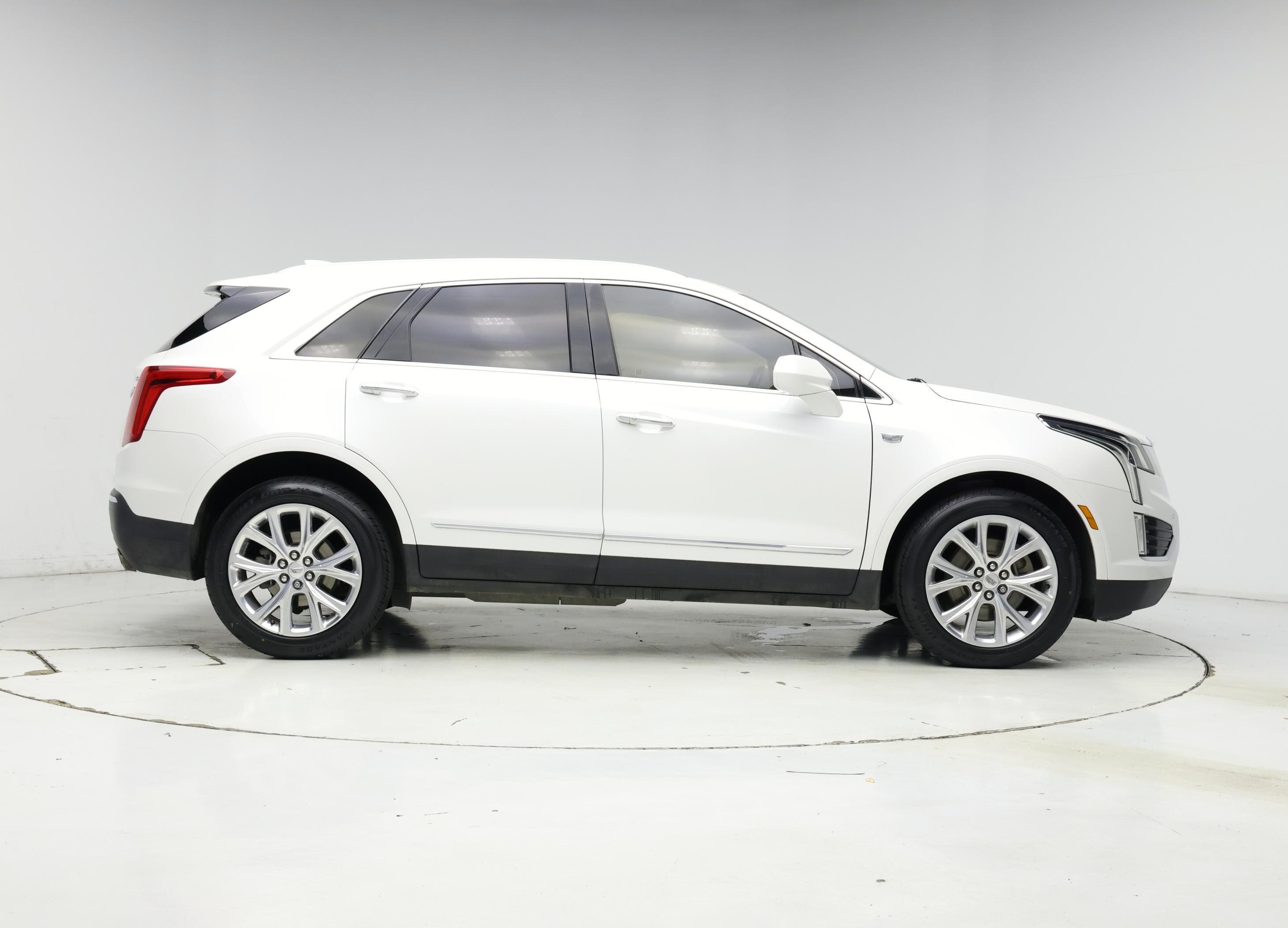 Thumbnail: 2017 Cadillac XT5 - 7