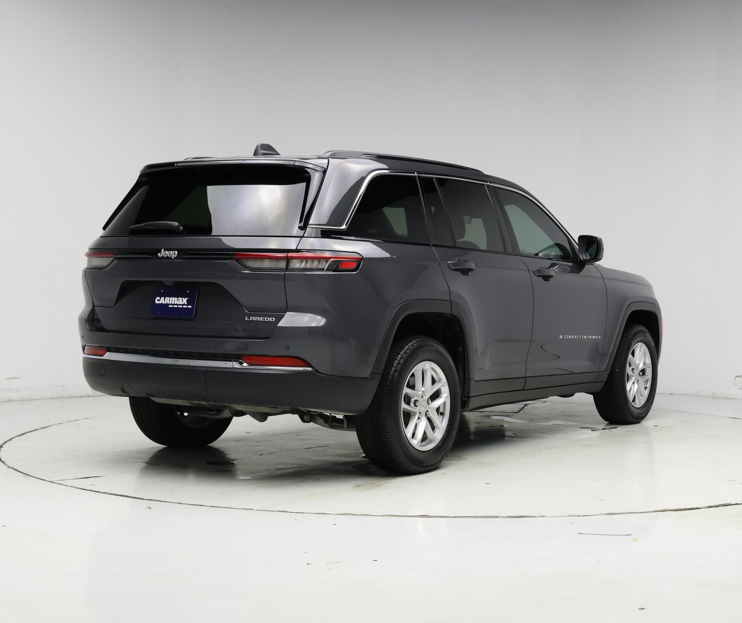 Thumbnail: 2025 Jeep Grand Cherokee - 8