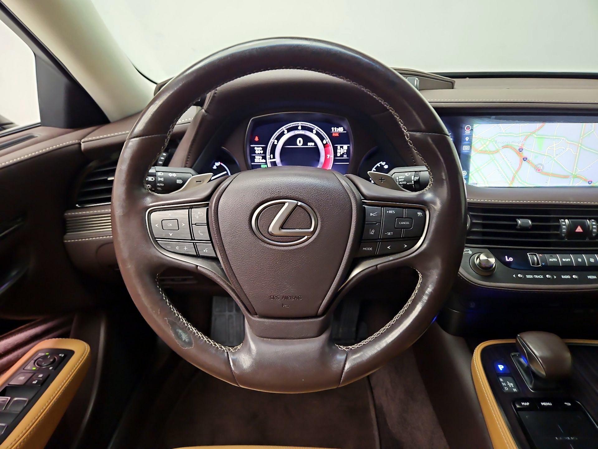 Thumbnail: 2019 Lexus LS - 10