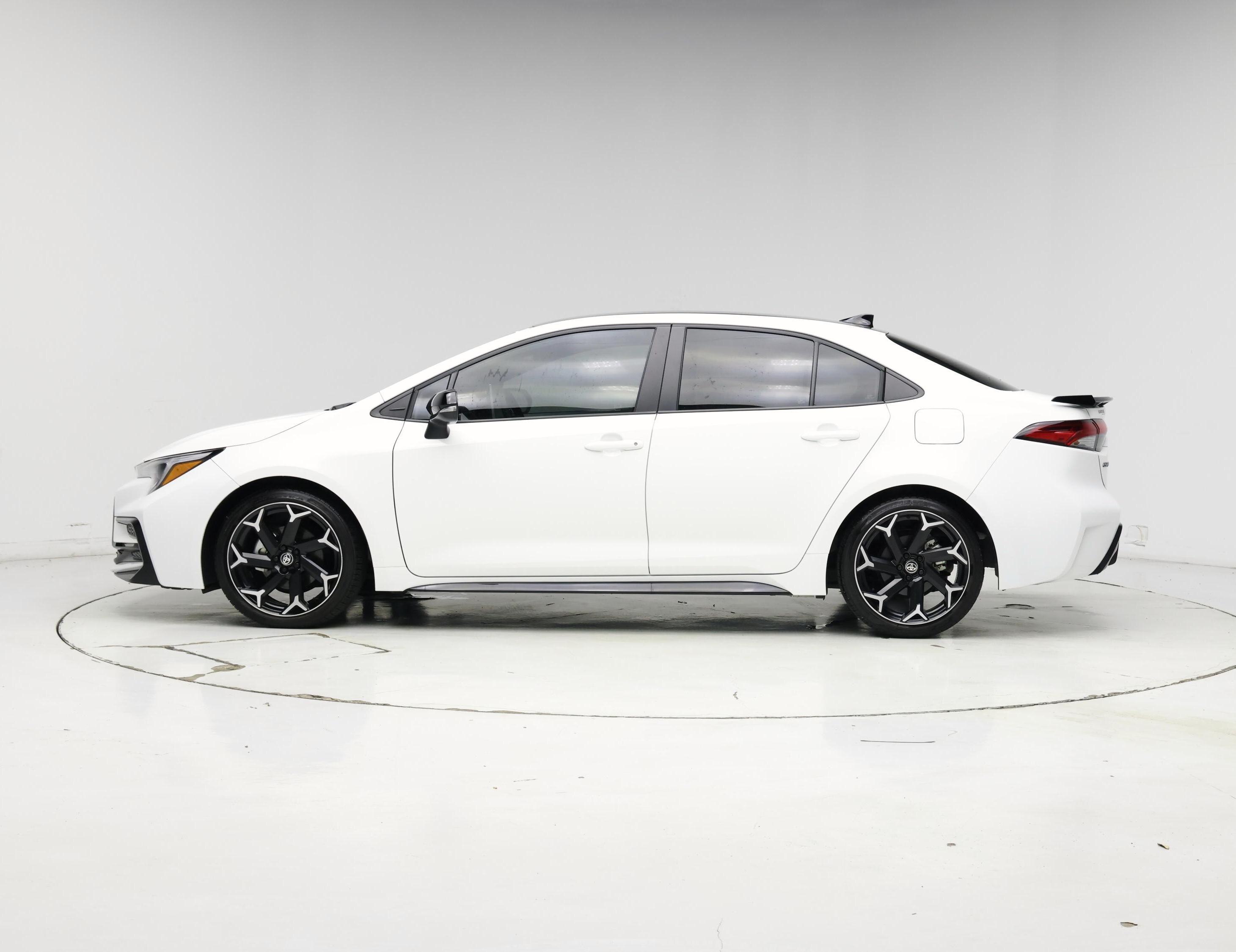 Thumbnail: 2025 Toyota Corolla - 3