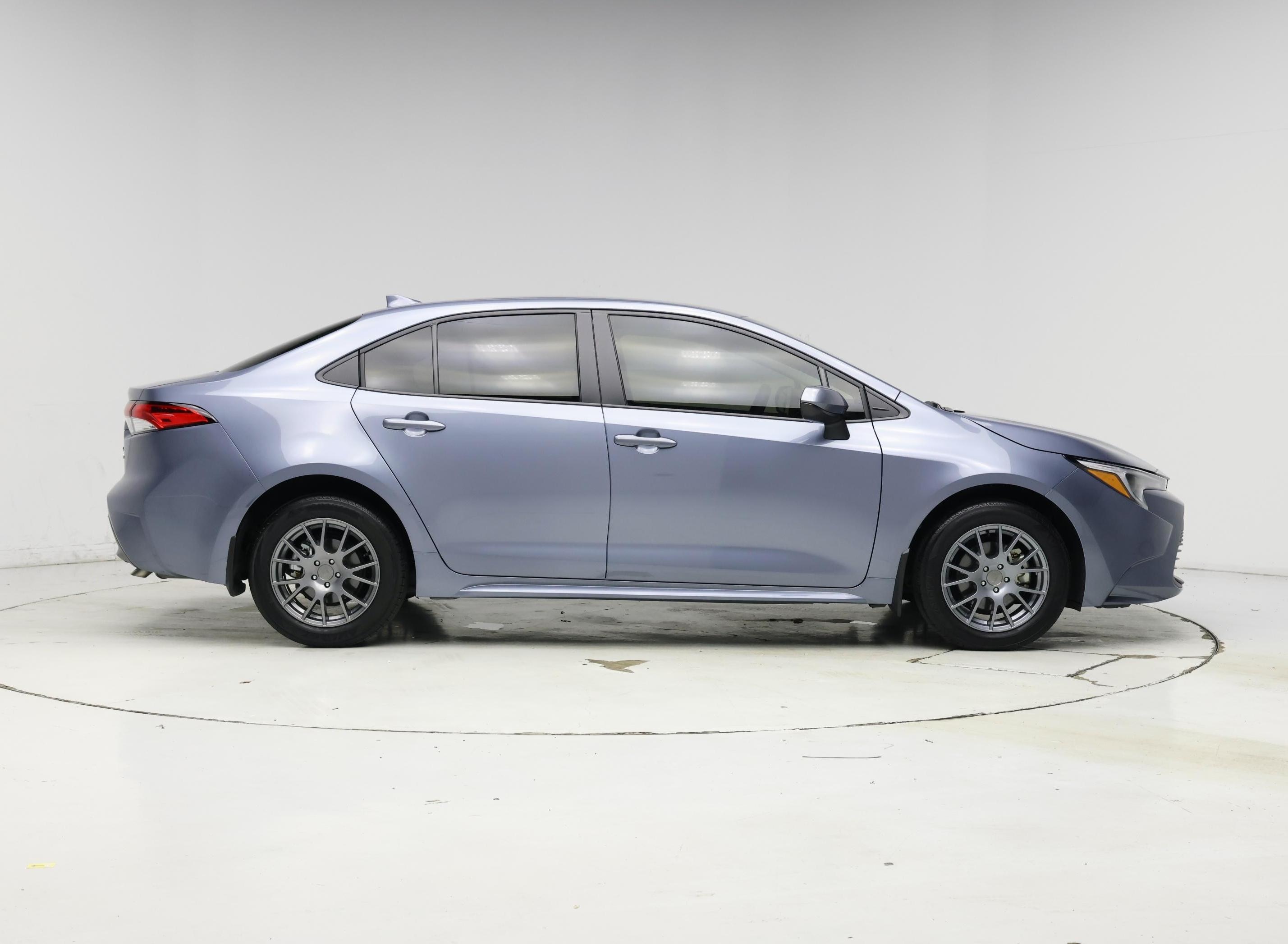 Thumbnail: 2025 Toyota Corolla - 7