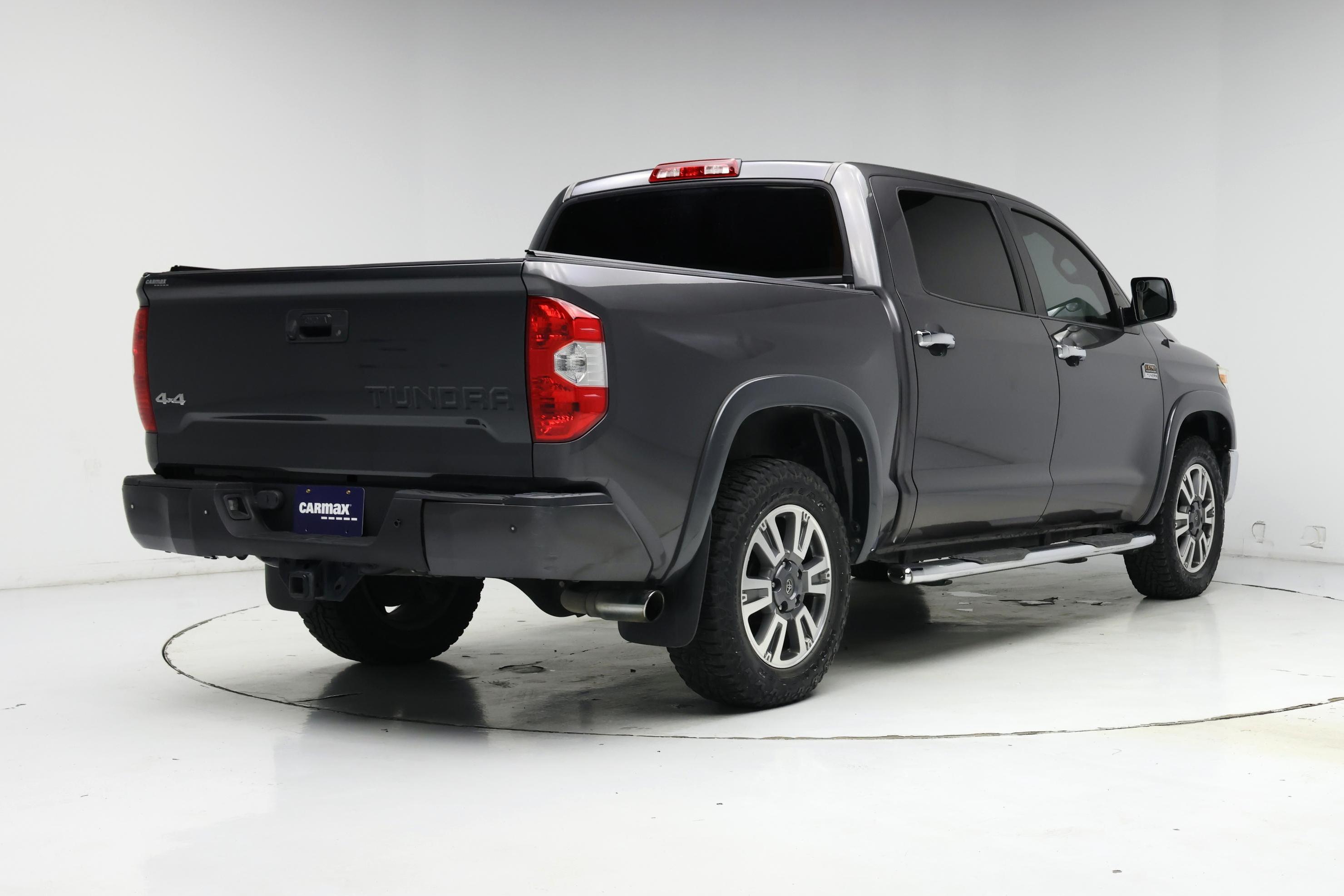 Thumbnail: 2018 Toyota Tundra - 8