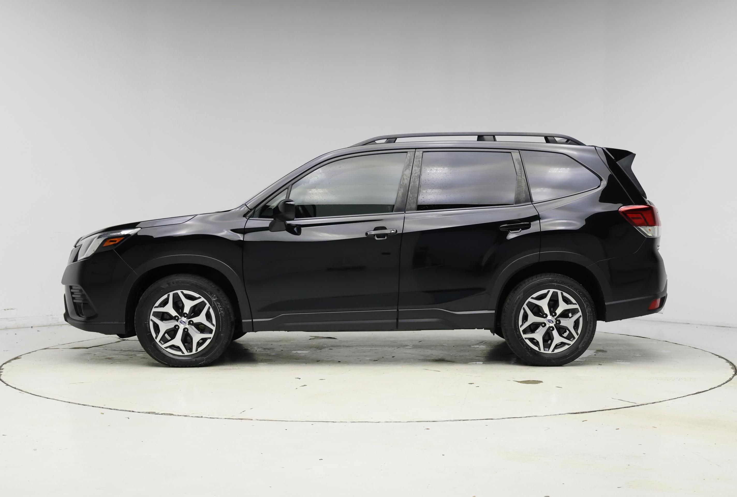 Thumbnail: 2023 Subaru Forester - 3