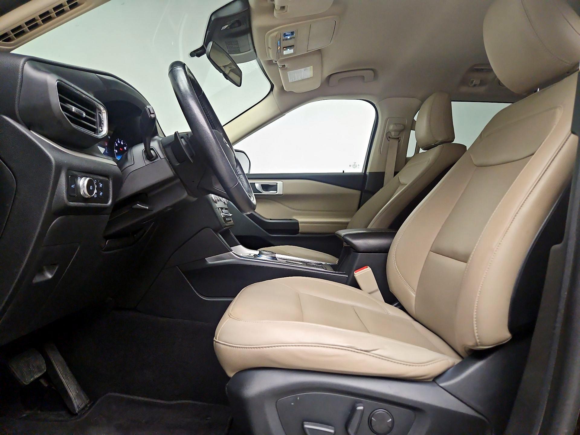 Thumbnail: 2020 Ford Explorer - 11
