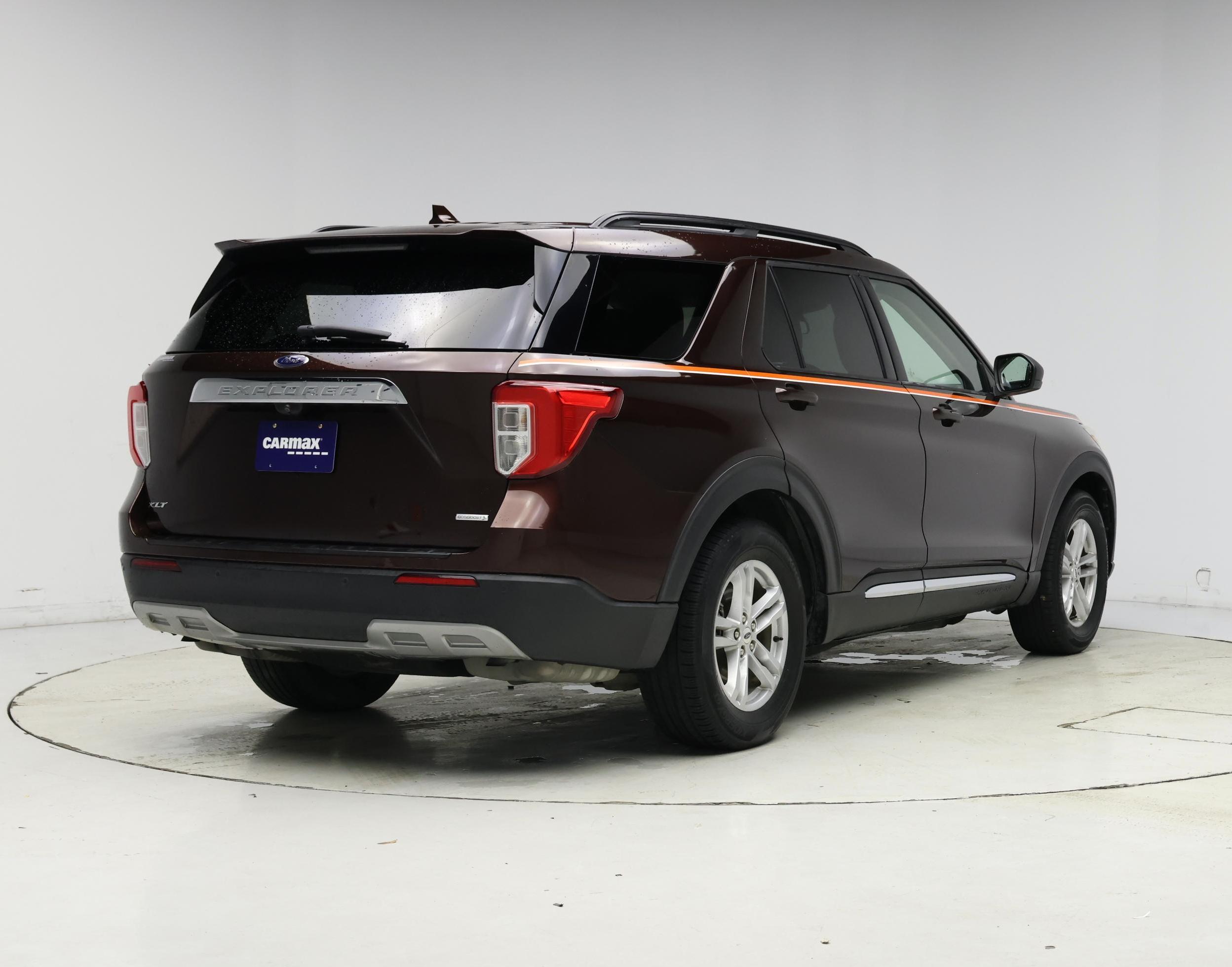 Thumbnail: 2020 Ford Explorer - 8