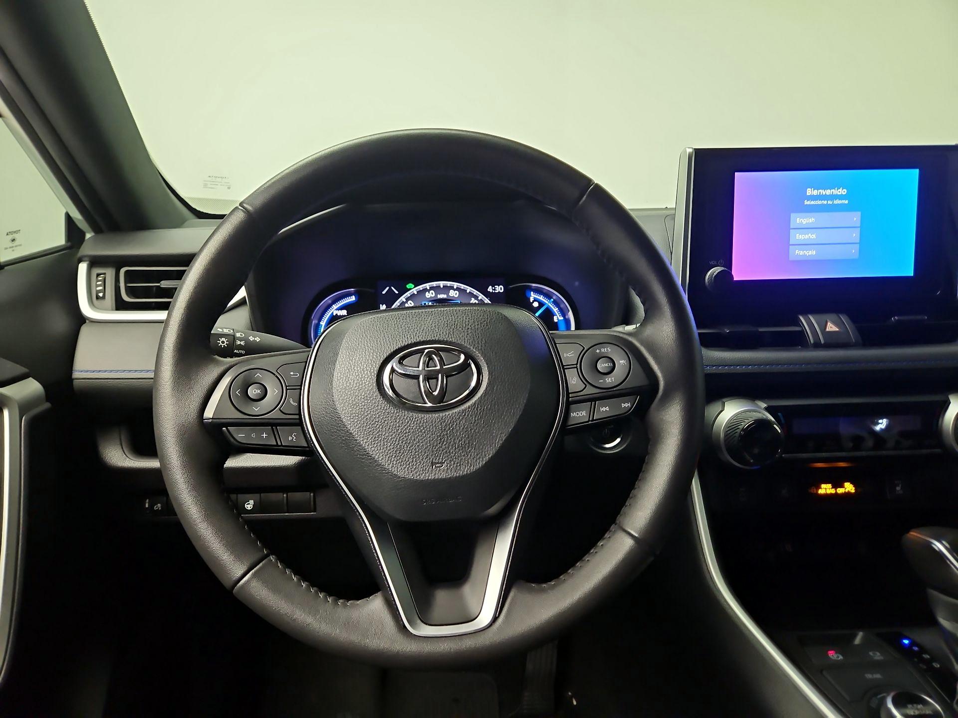 Thumbnail: 2024 Toyota RAV4 - 10
