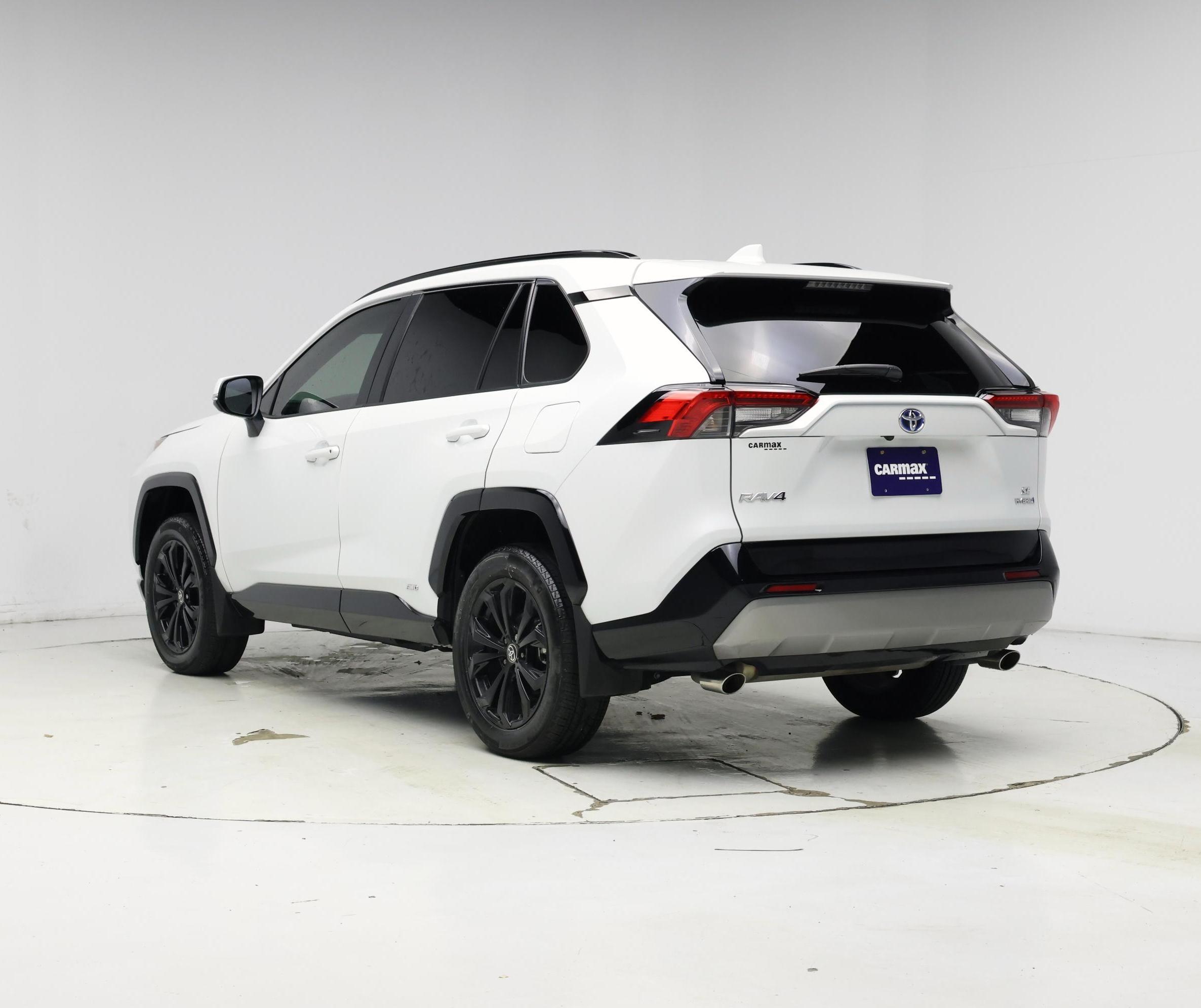 Thumbnail: 2024 Toyota RAV4 - 2