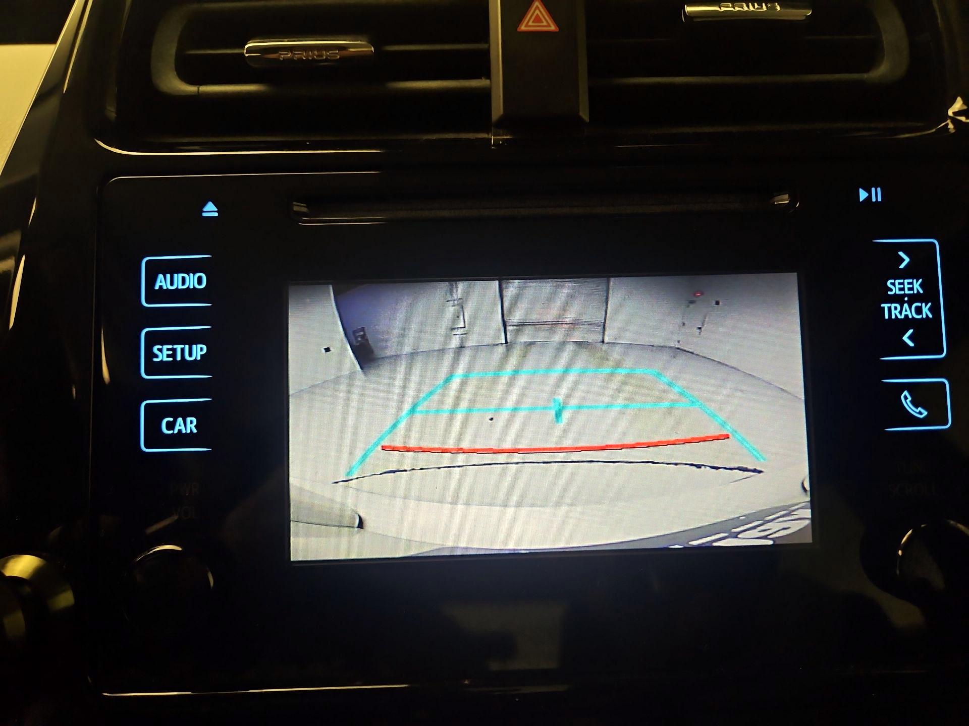 Thumbnail: 2017 Toyota Prius - 14