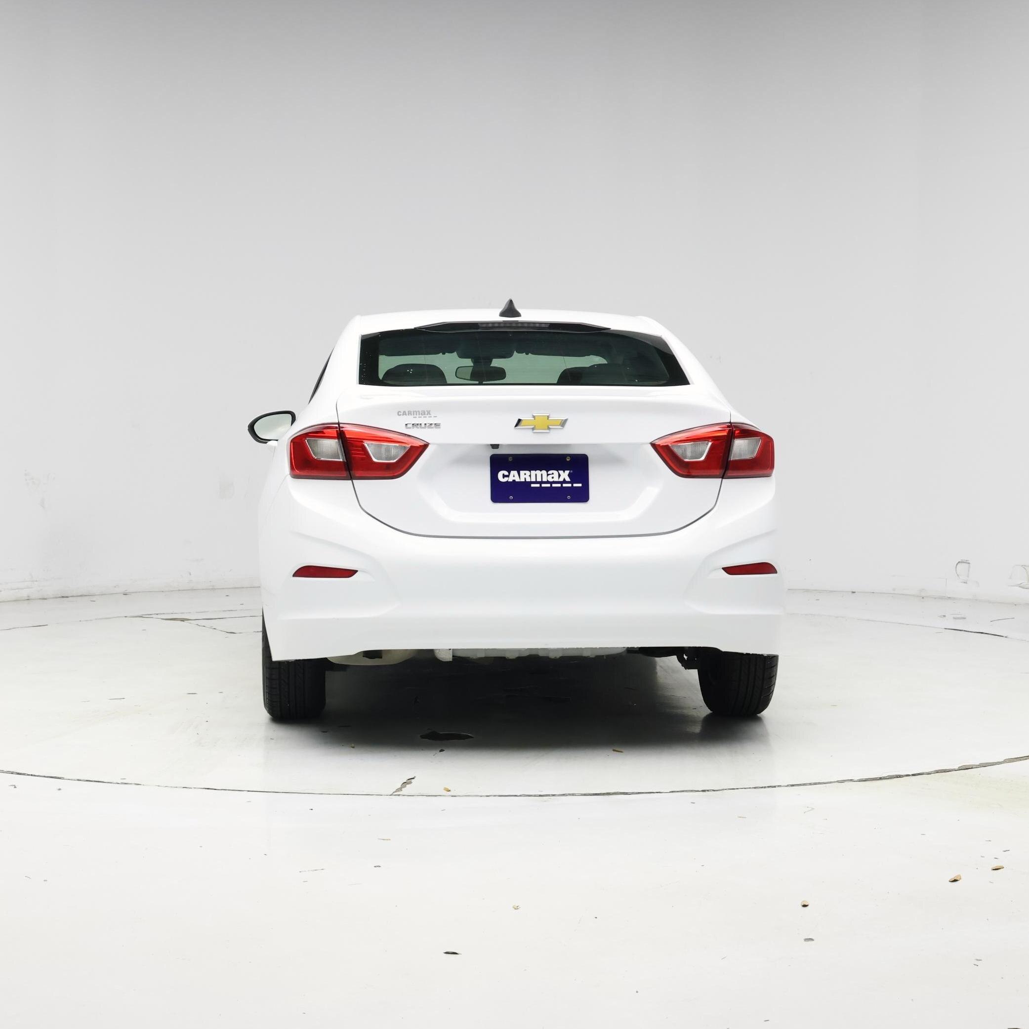 Thumbnail: 2019 Chevrolet Cruze - 6