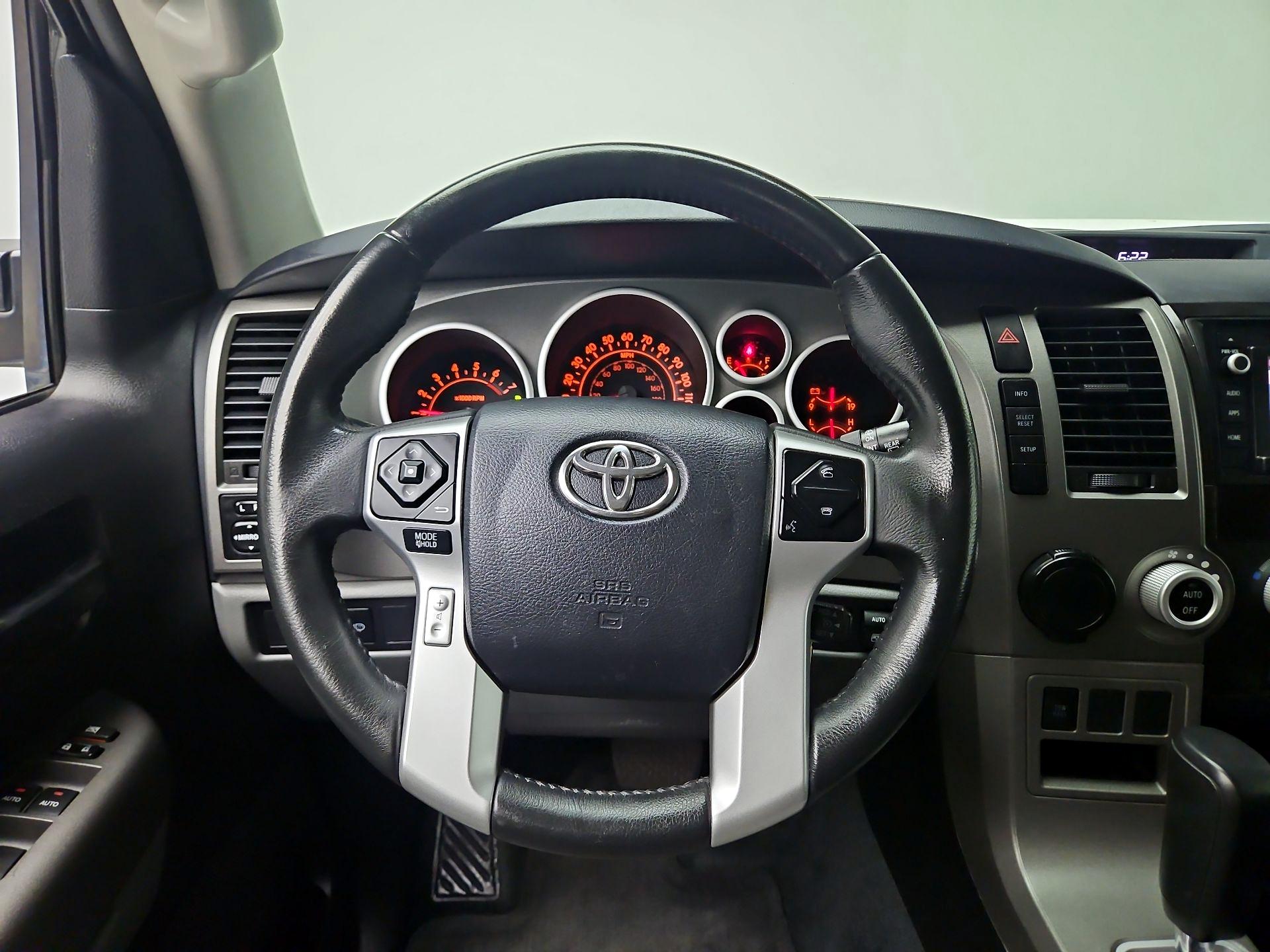 Thumbnail: 2017 Toyota Sequoia - 10