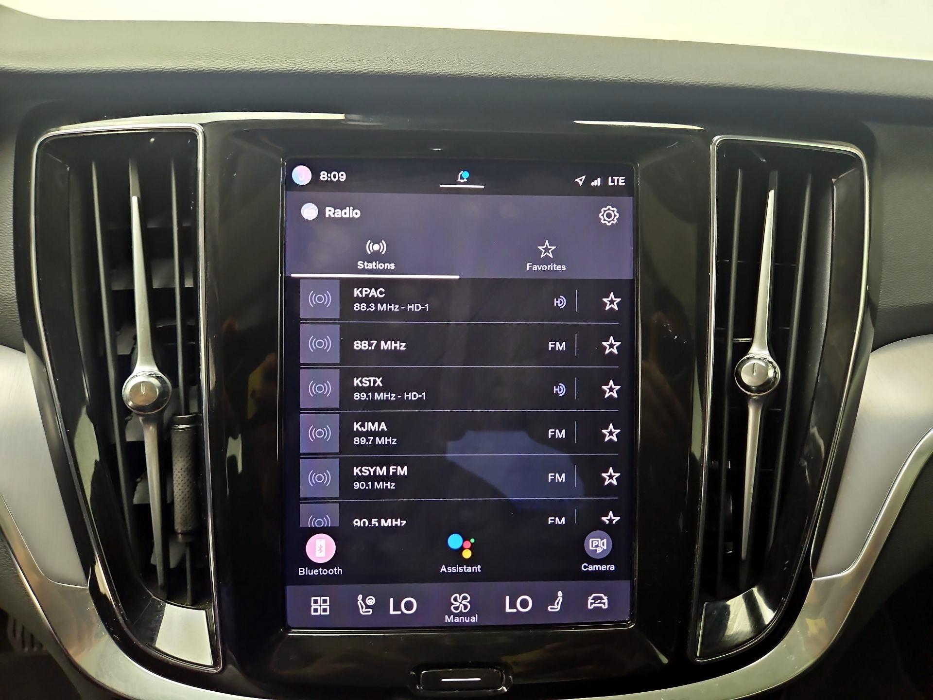 Thumbnail: 2024 Volvo S60 - 16