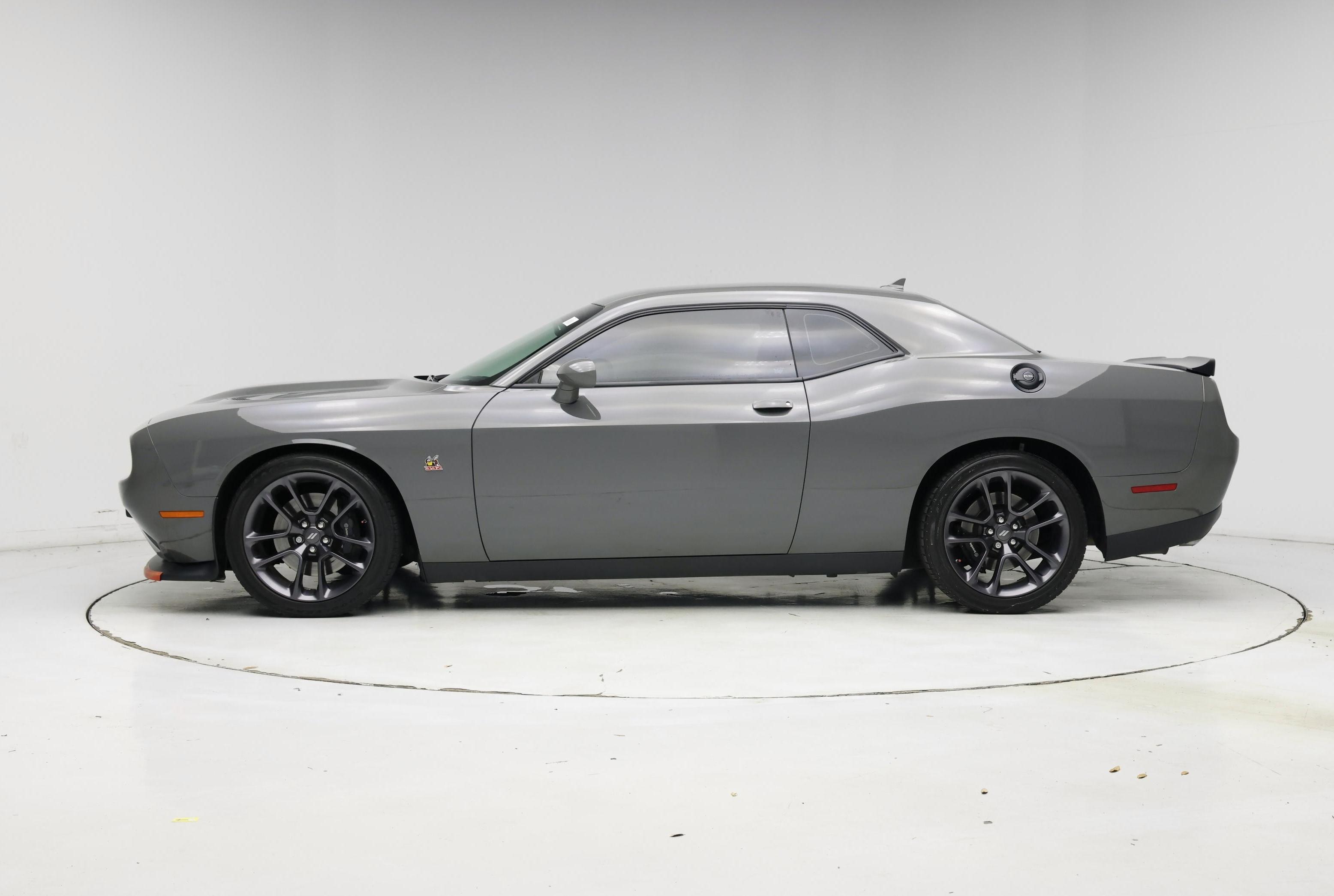 Thumbnail: 2023 Dodge Challenger - 3