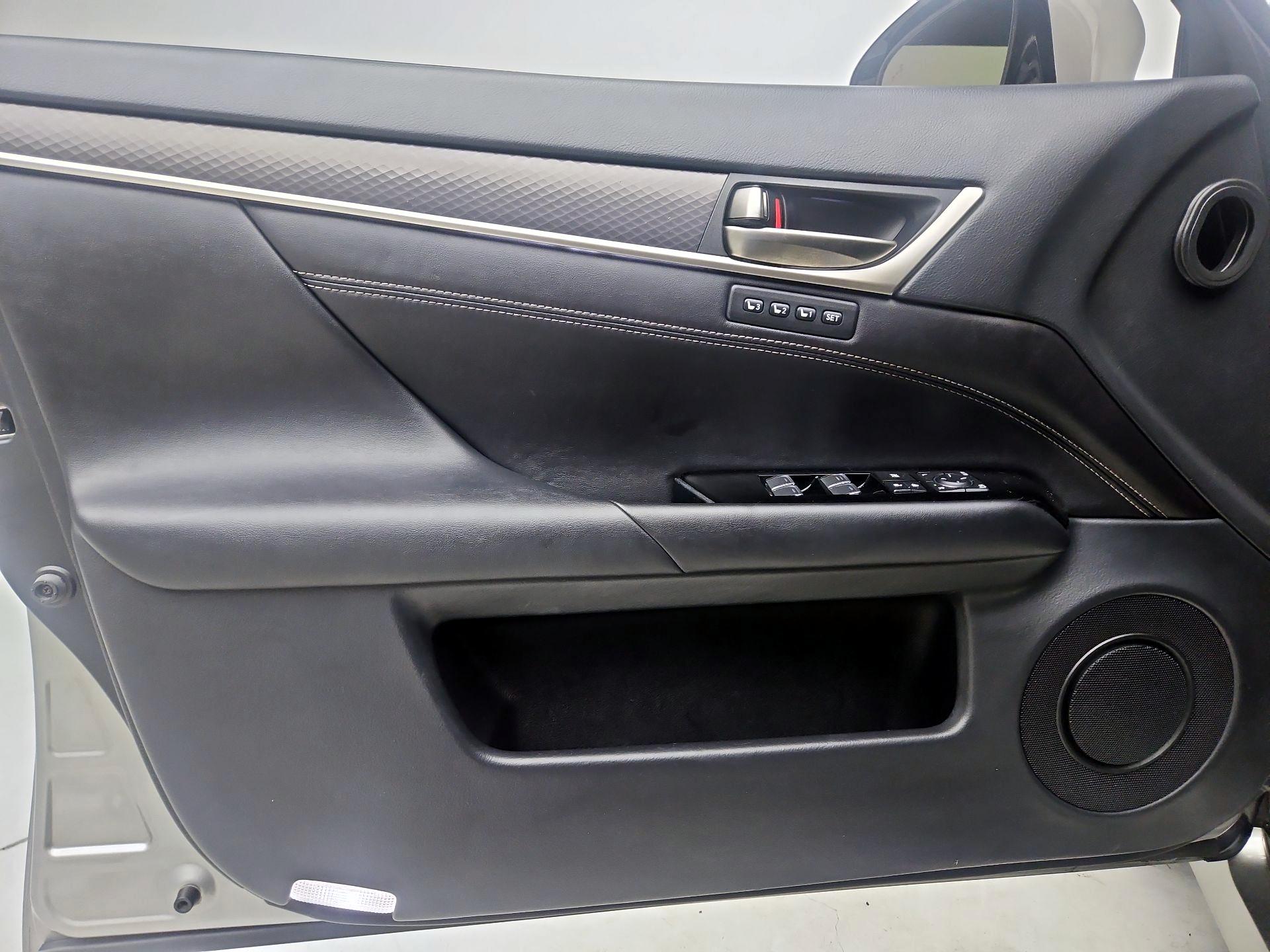 Thumbnail: 2018 Lexus GS - 12