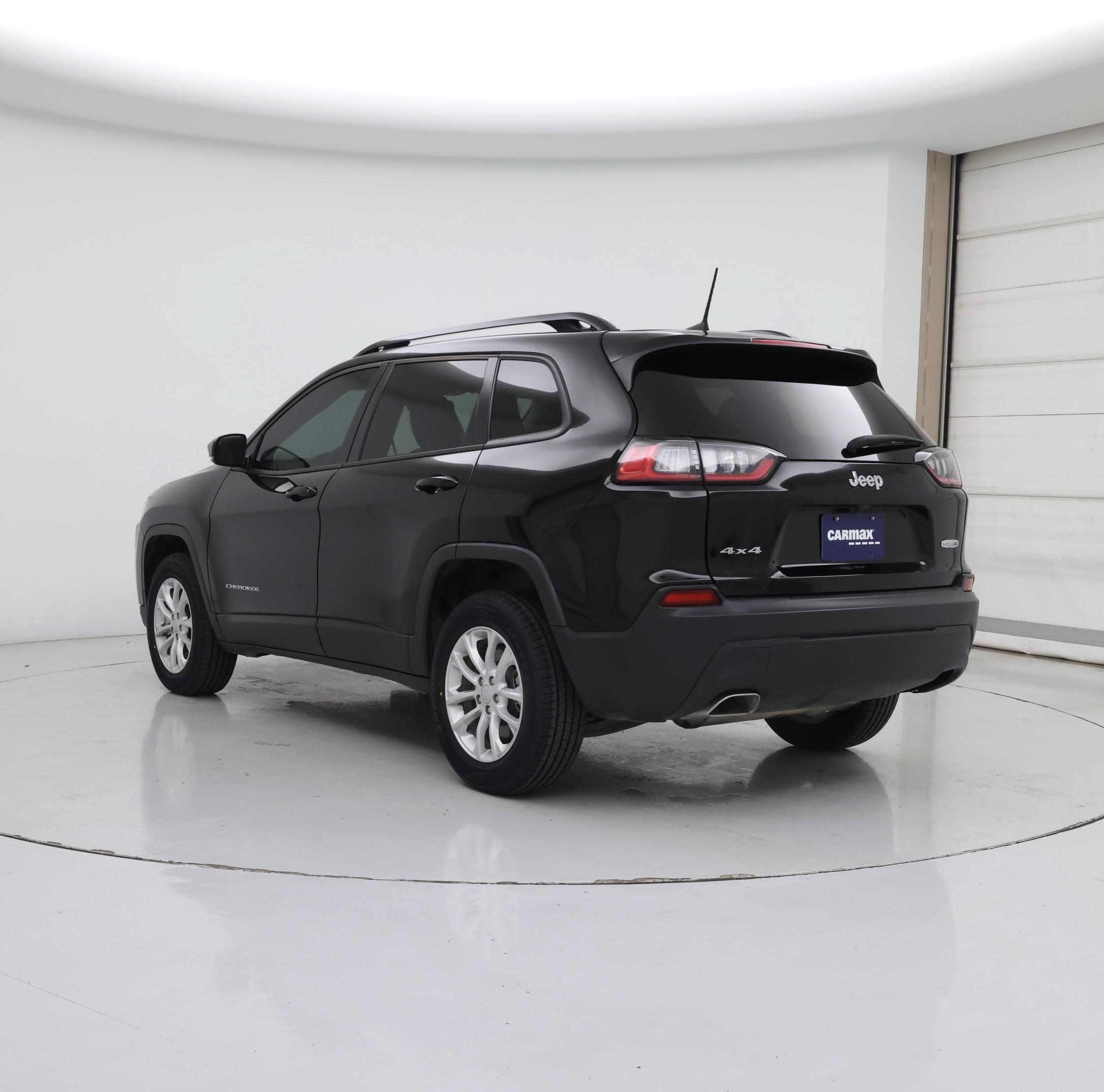 Thumbnail: 2022 Jeep Cherokee - 2