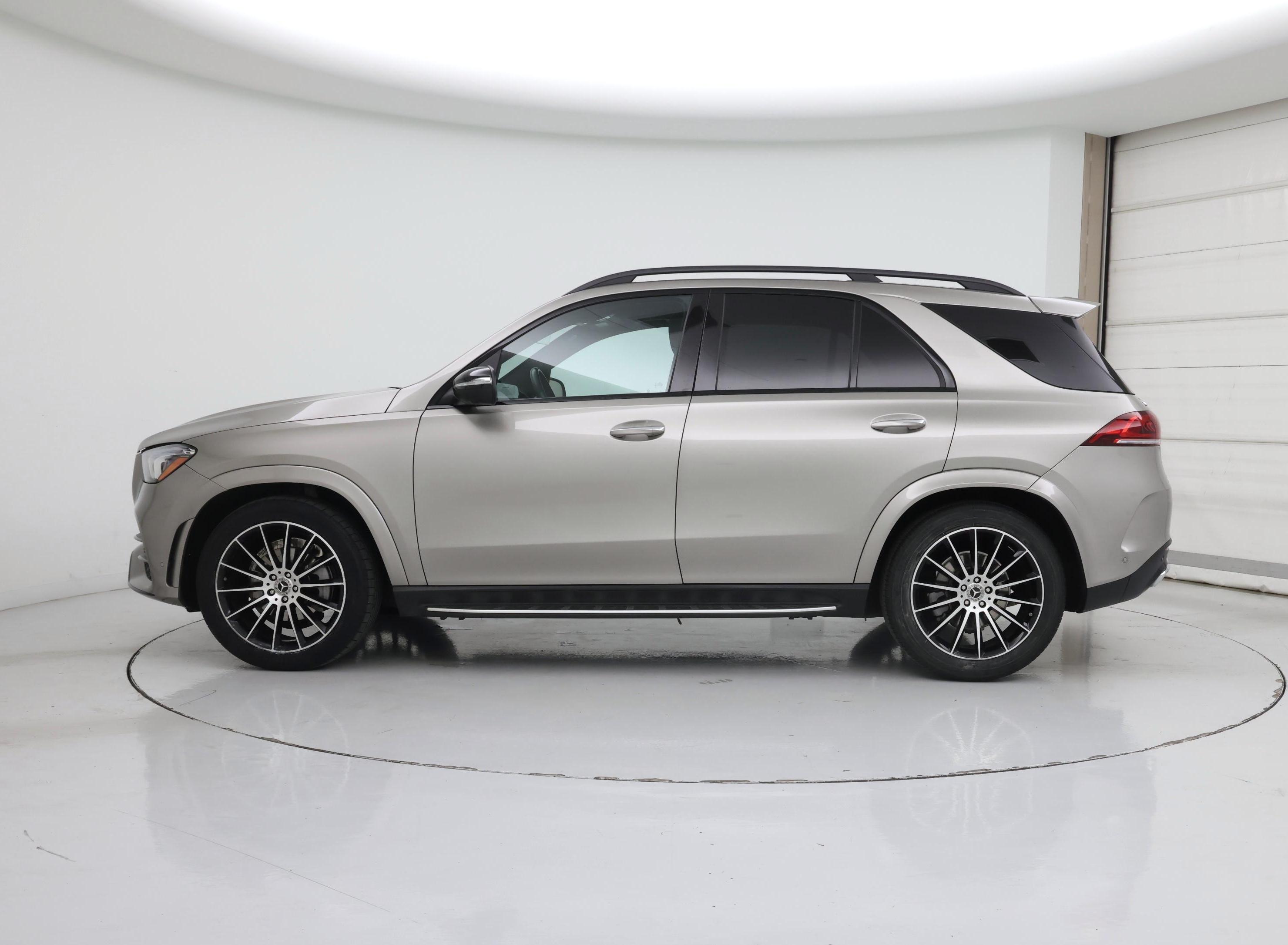 Thumbnail: 2021 Mercedes-Benz GLE - 3