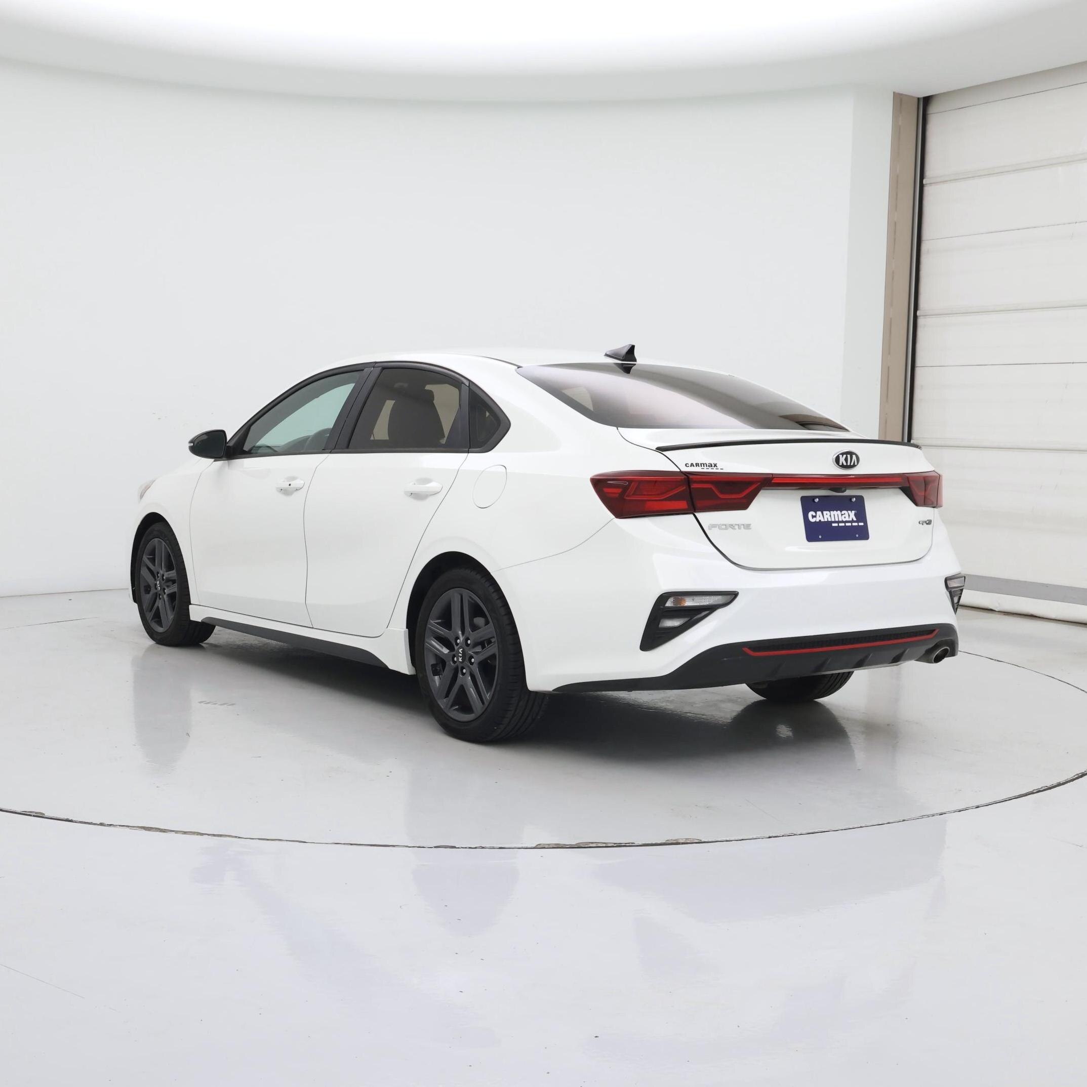 Thumbnail: 2020 Kia Forte - 2