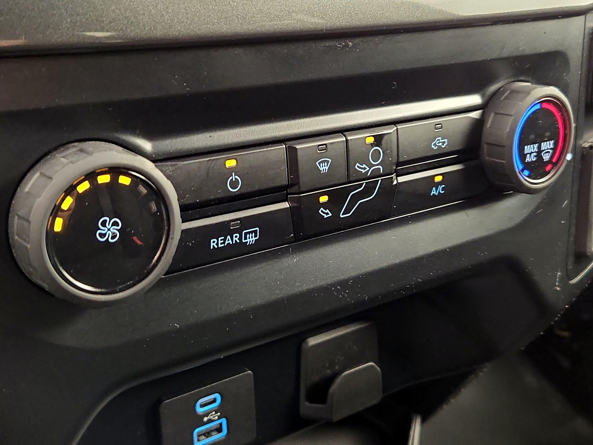 Thumbnail: 2023 Ford F-150 - 17