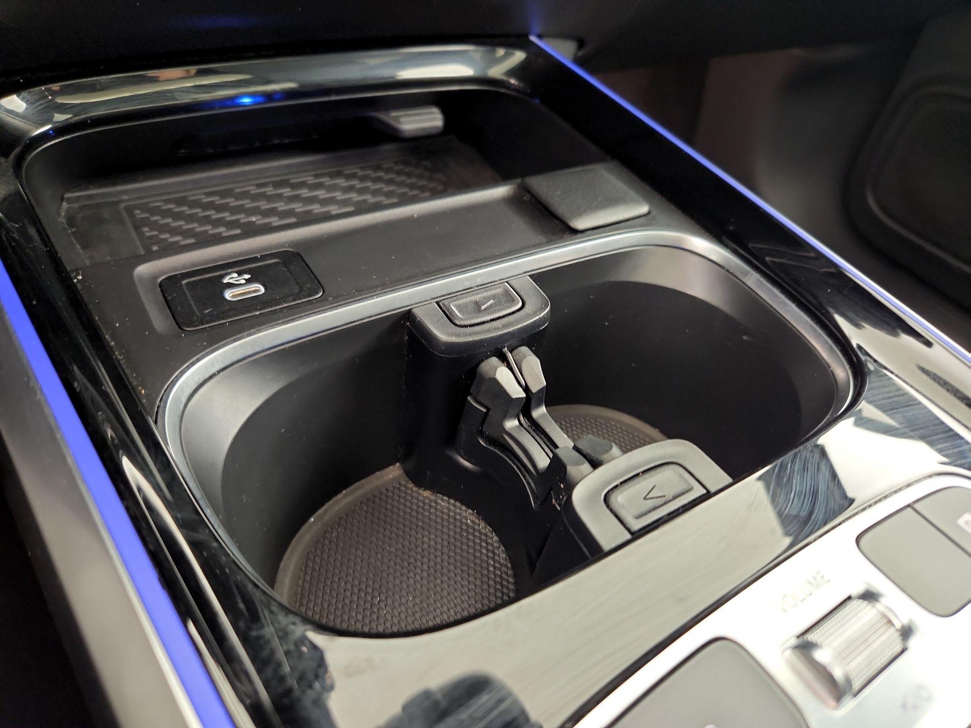 Thumbnail: 2025 Mercedes-Benz GLB - 18