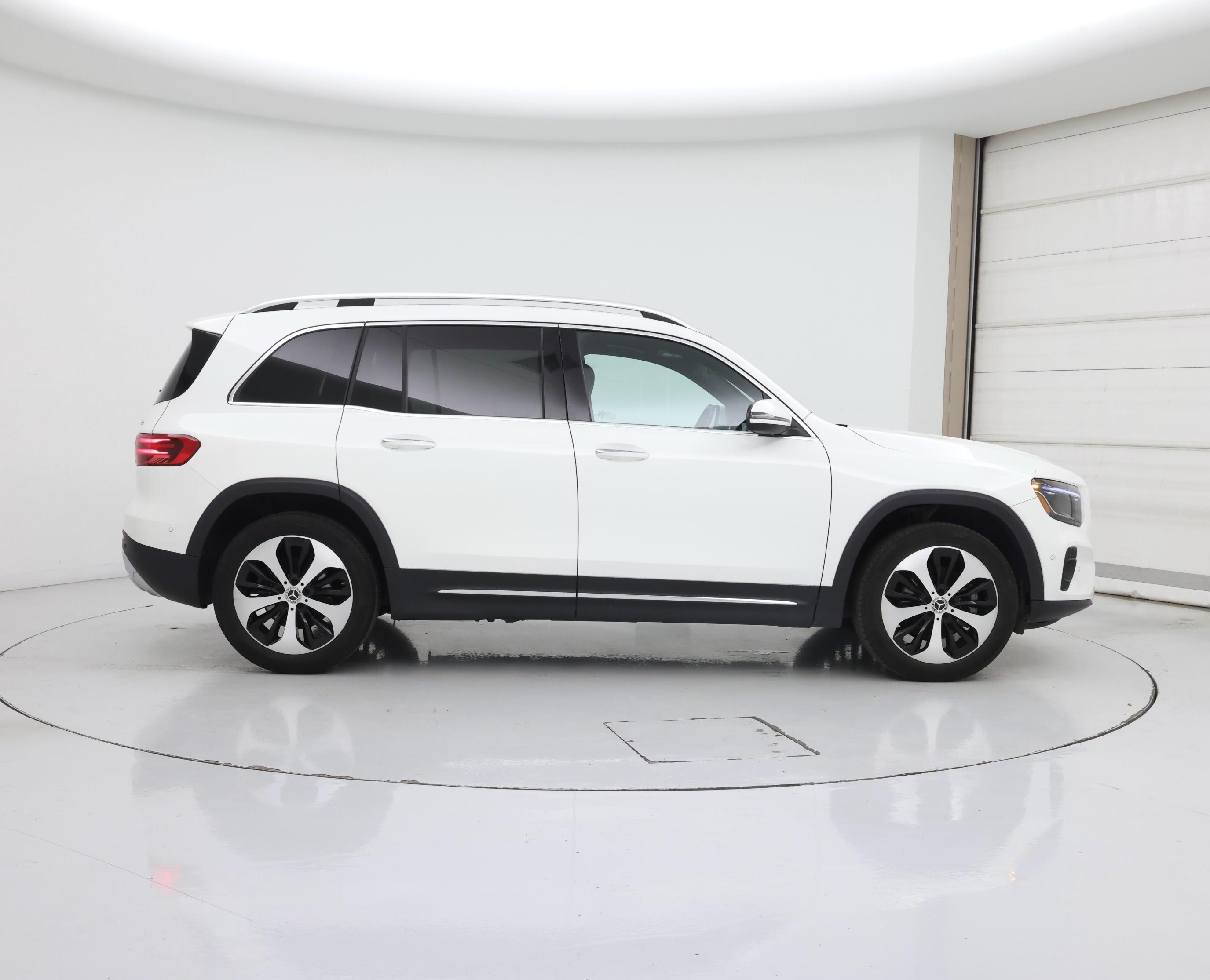 Thumbnail: 2025 Mercedes-Benz GLB - 7