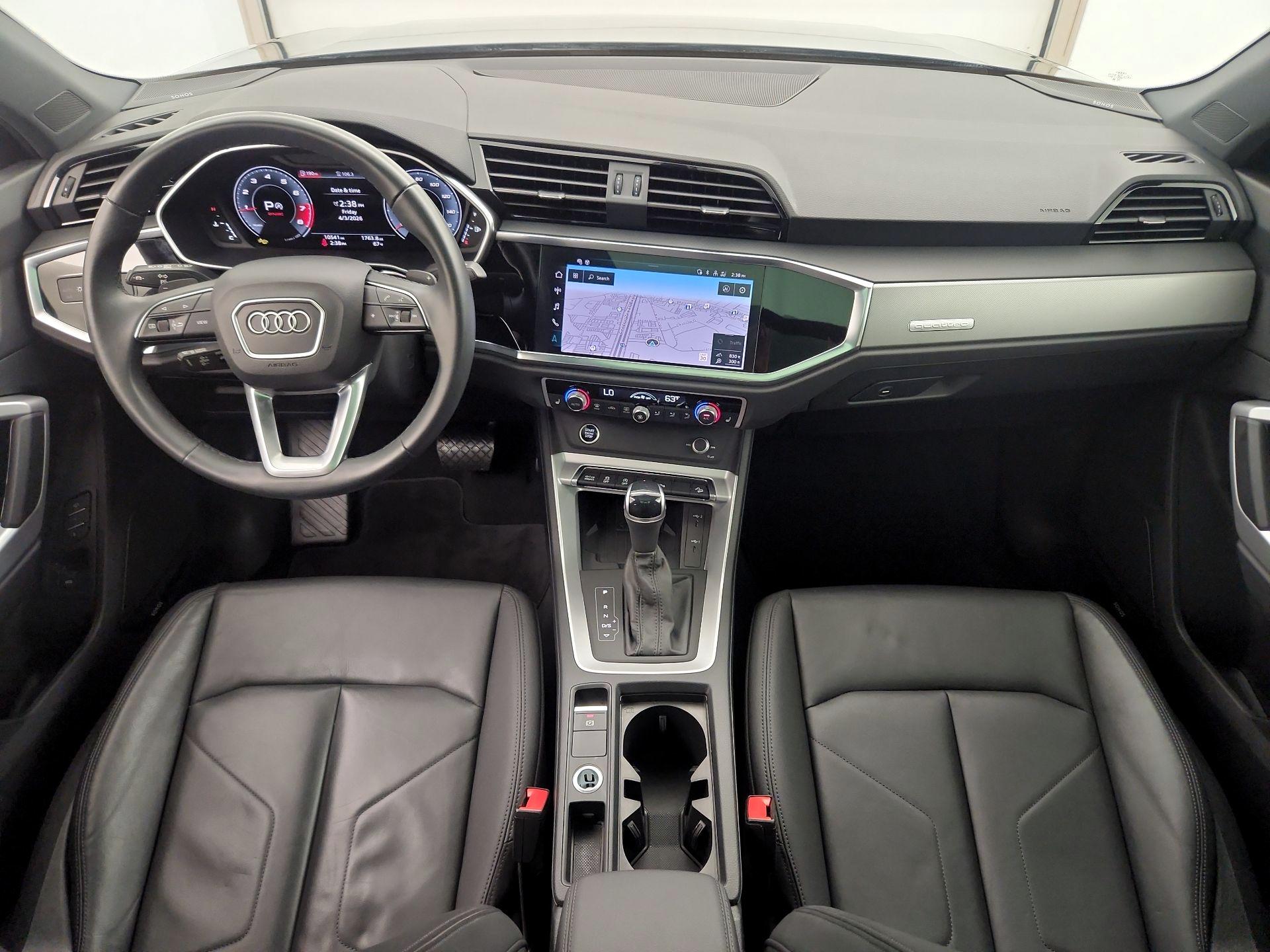 Thumbnail: 2024 Audi Q3 - 9