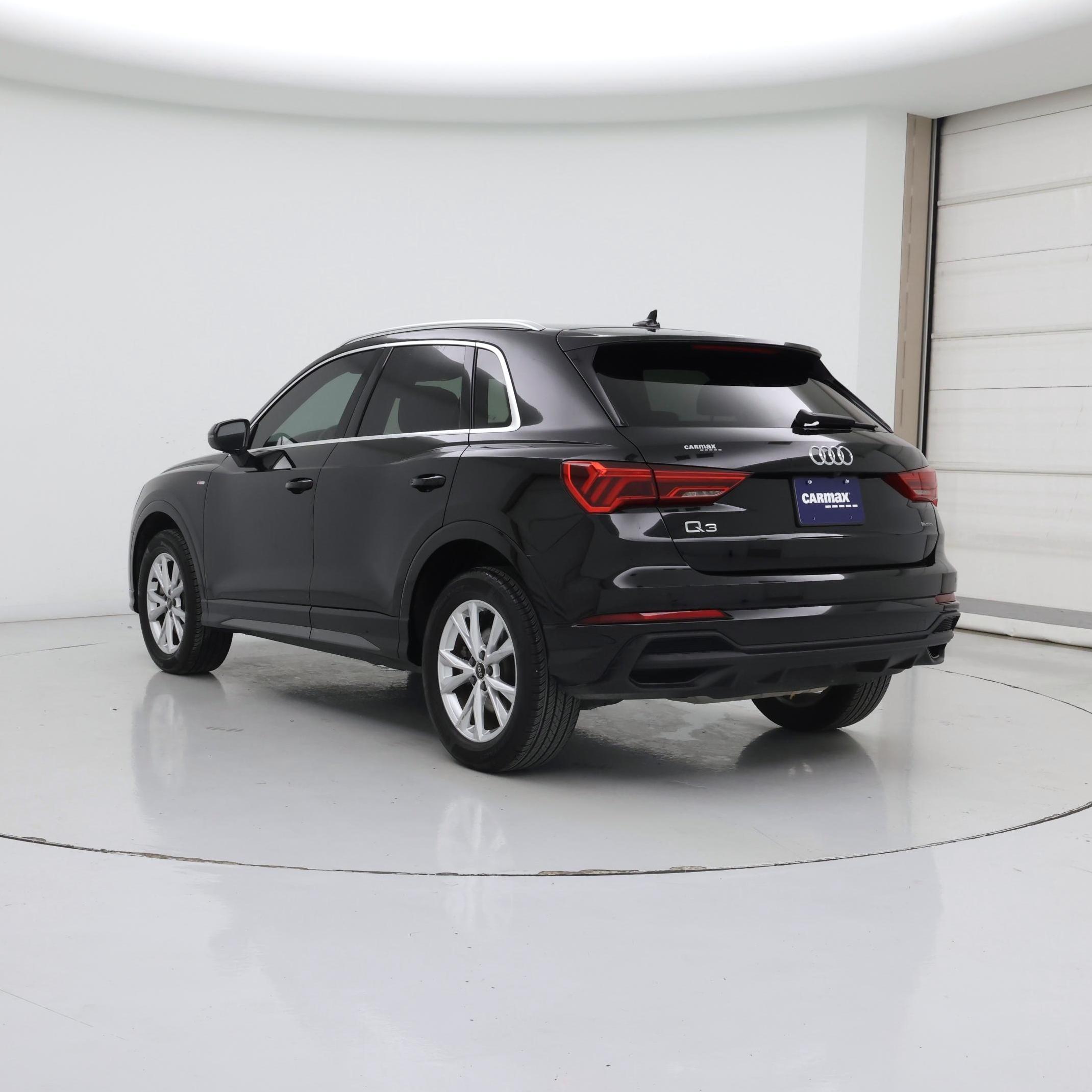 Thumbnail: 2024 Audi Q3 - 2