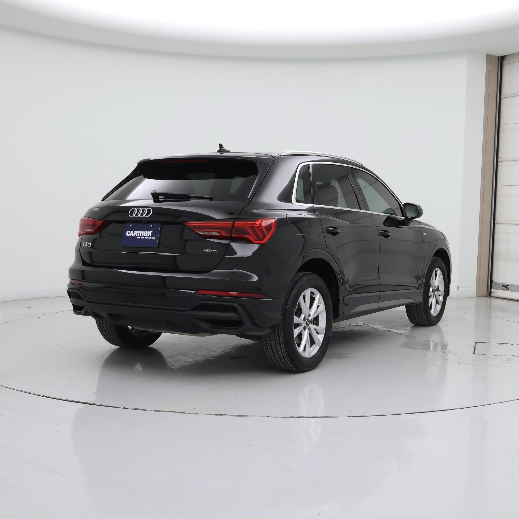 Thumbnail: 2024 Audi Q3 - 8