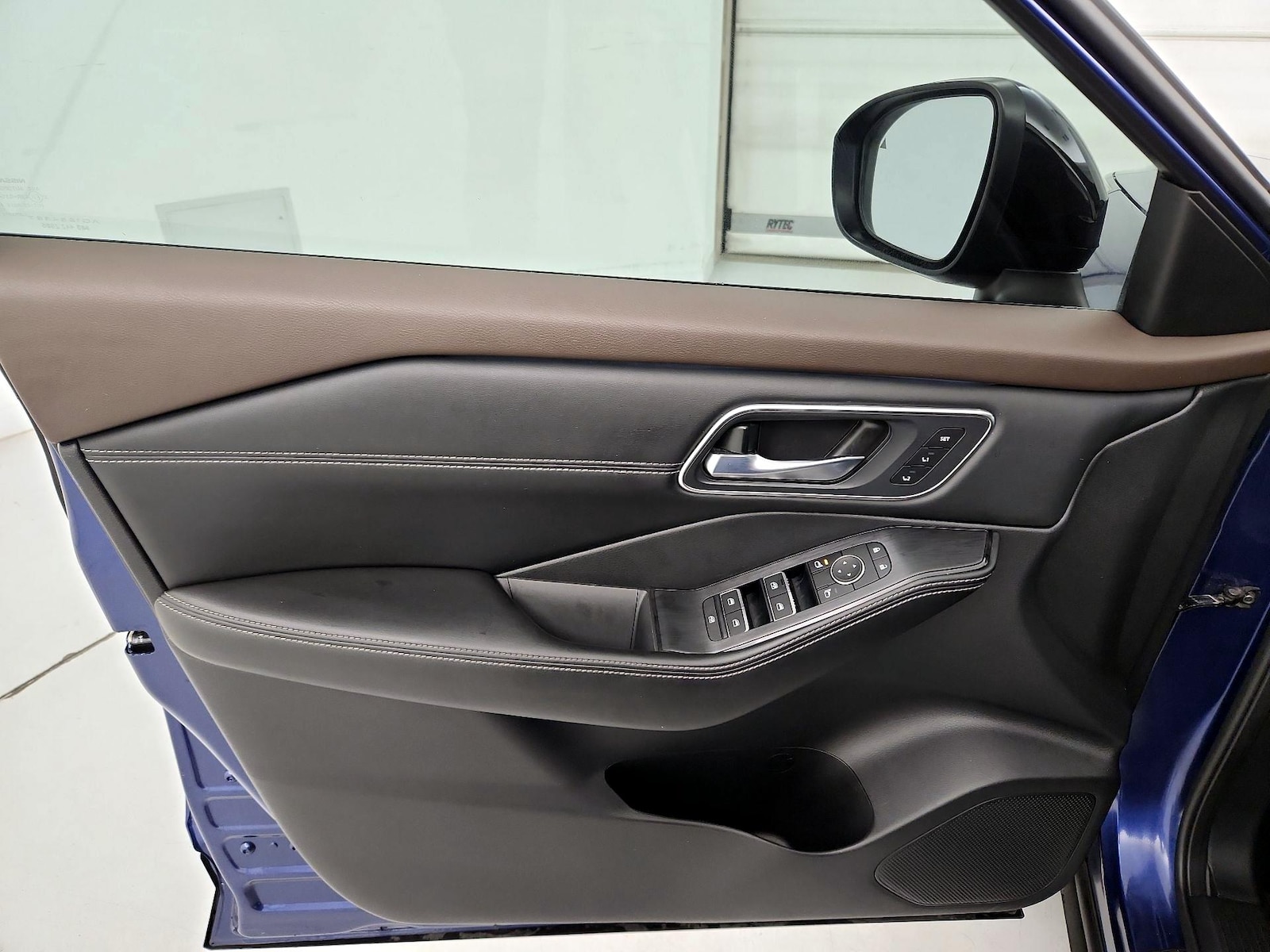 2021 Nissan Rogue Platinum - Photo 13