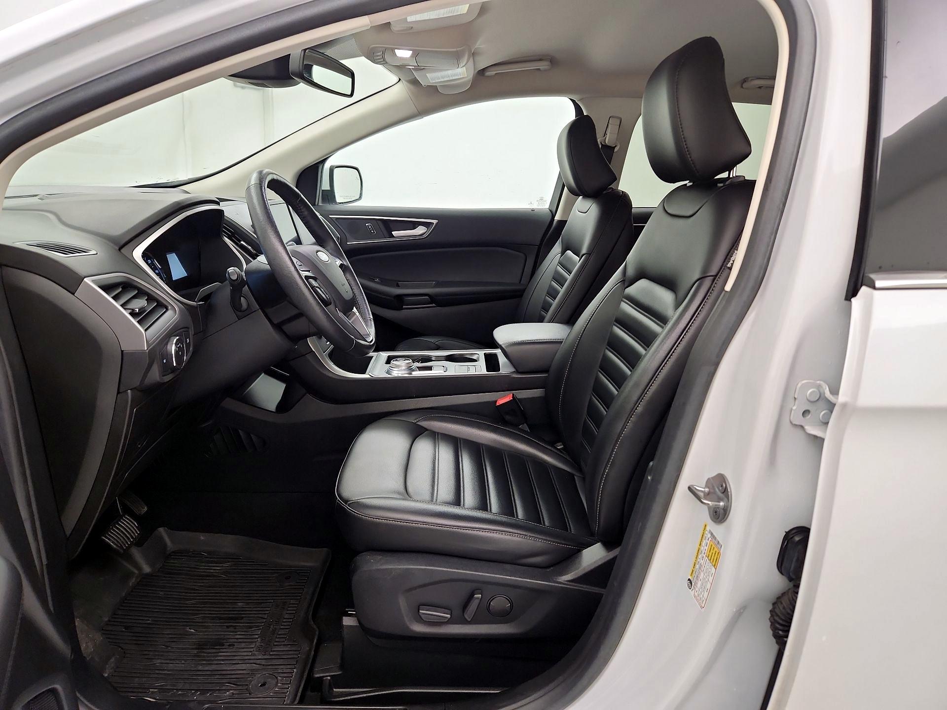 Thumbnail: 2021 Ford Edge - 11