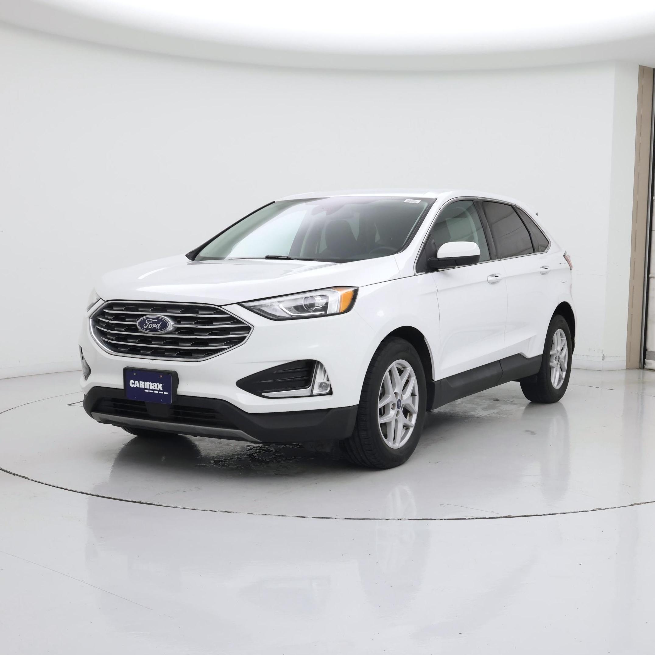 Thumbnail: 2021 Ford Edge - 4
