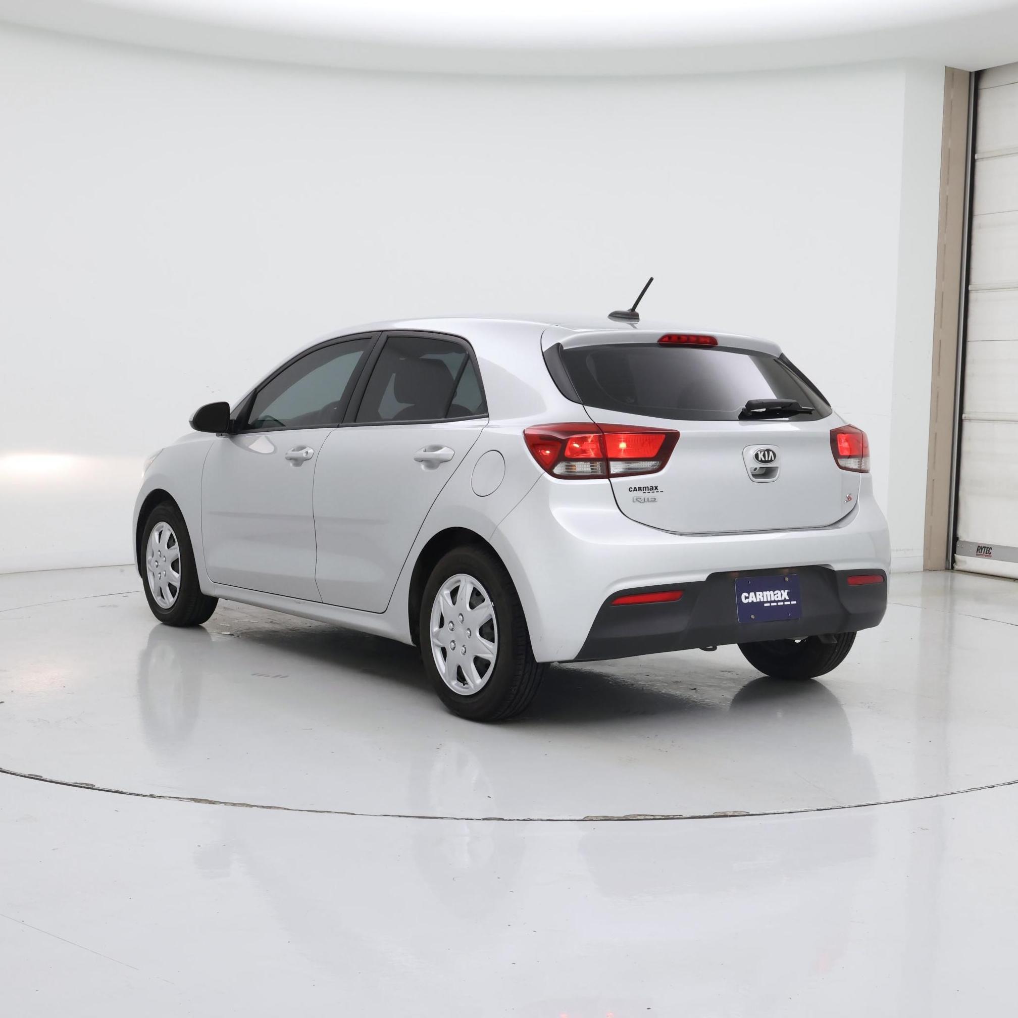Thumbnail: 2021 Kia Rio5 - 2