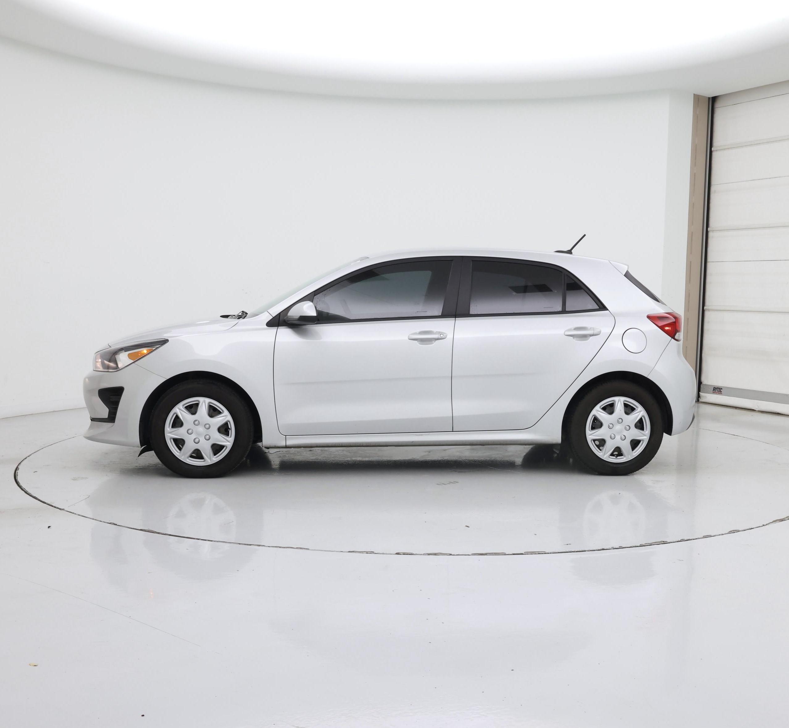 Thumbnail: 2021 Kia Rio5 - 3