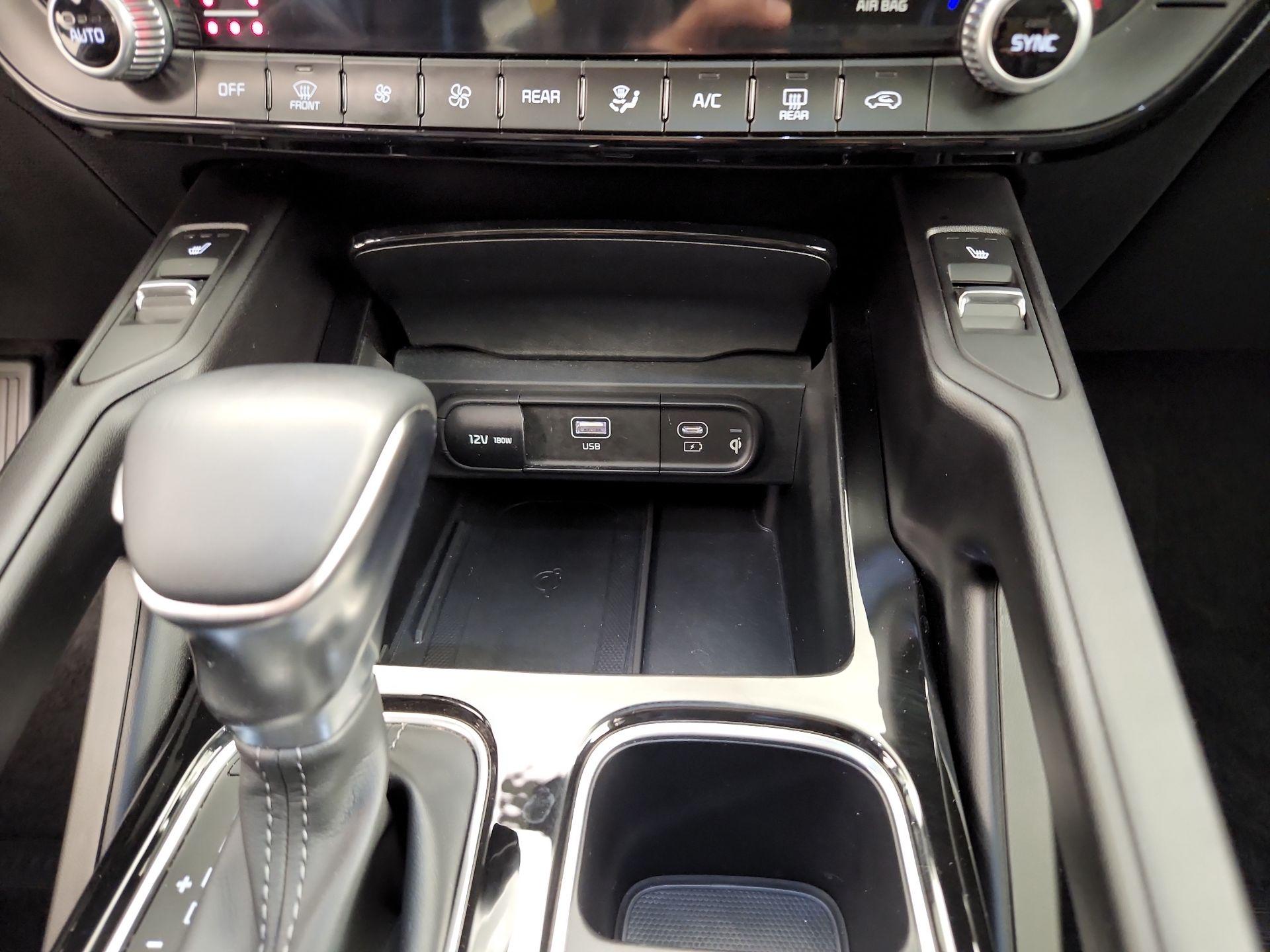 Thumbnail: 2025 Kia Telluride - 19