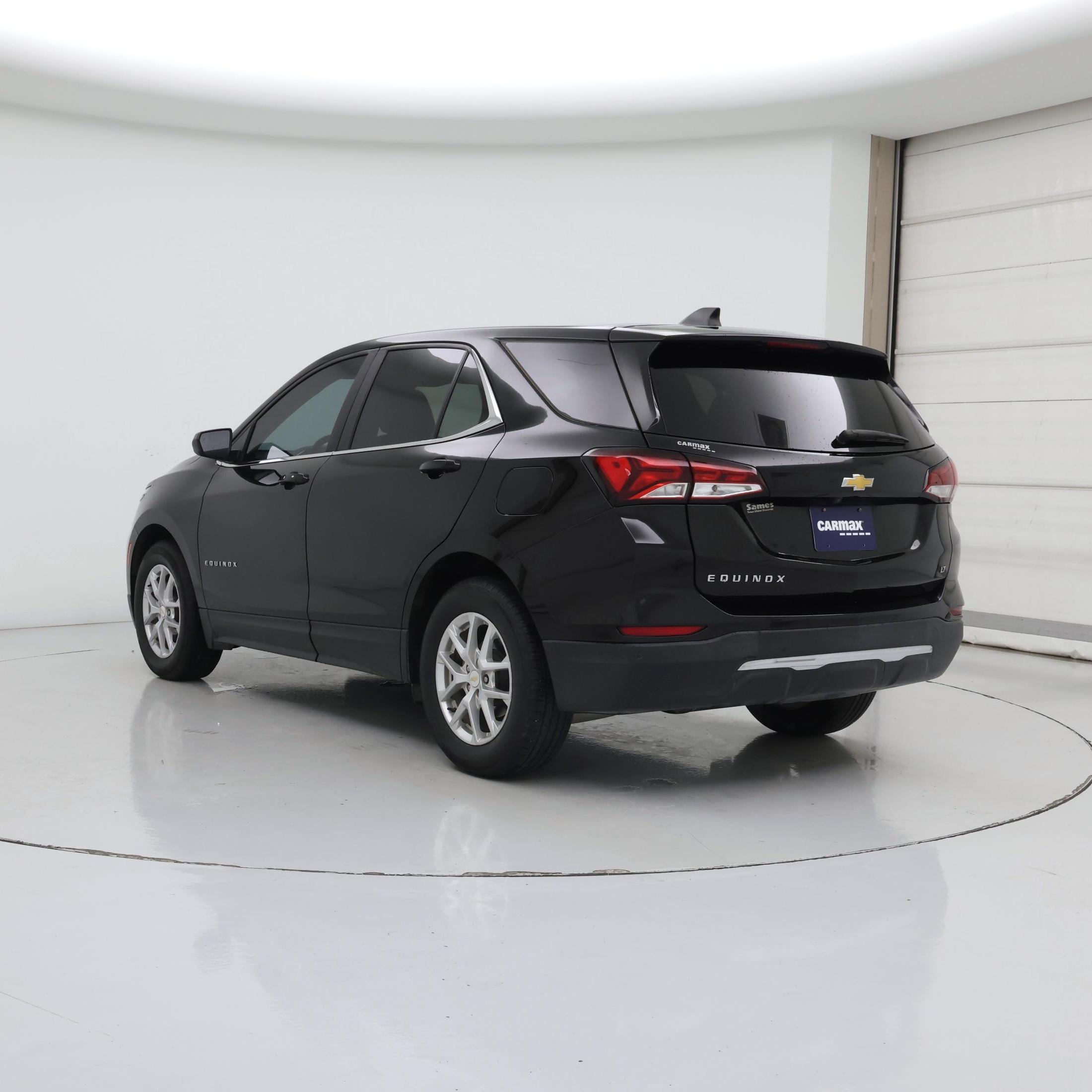Thumbnail: 2022 Chevrolet Equinox - 2