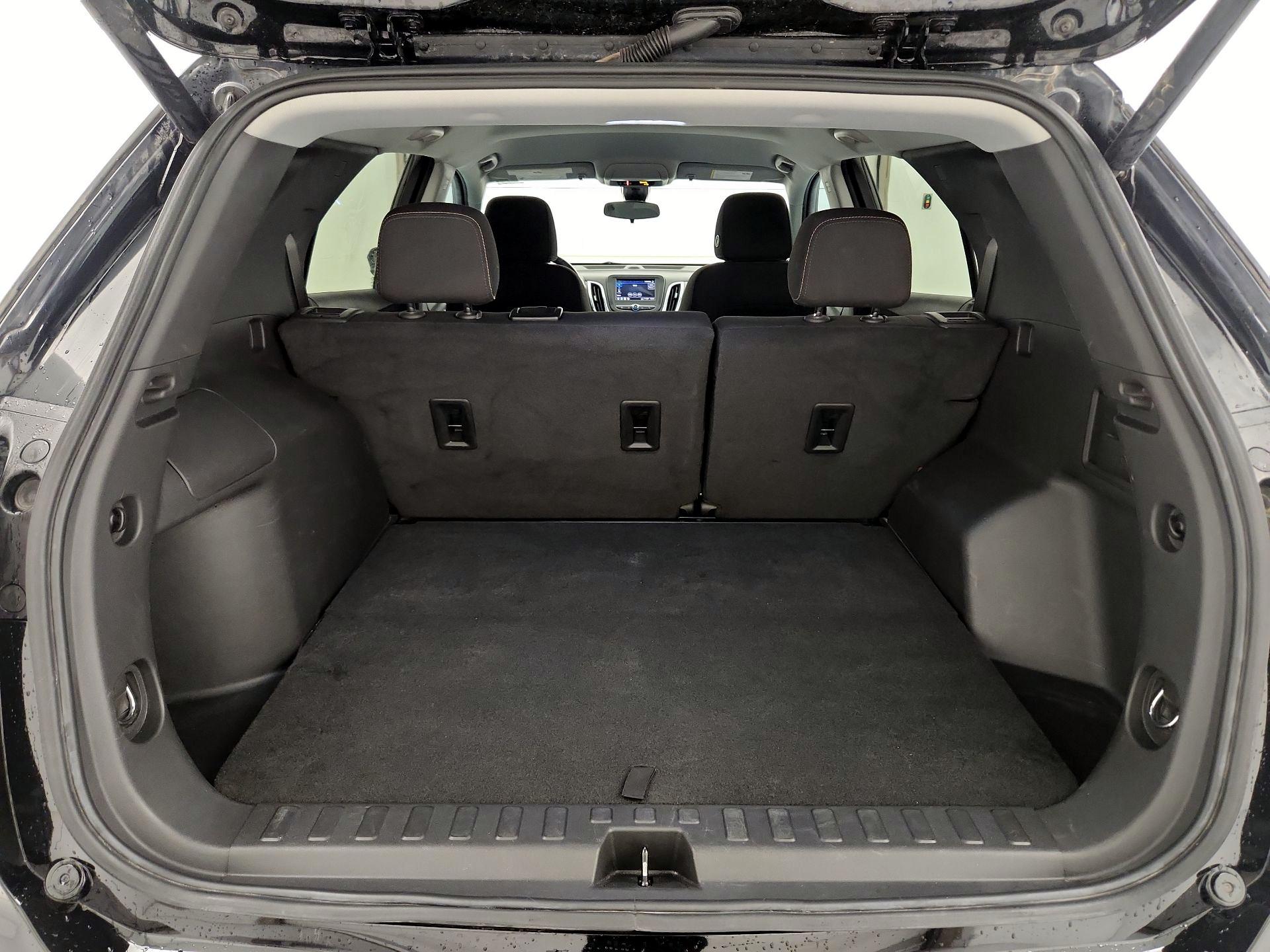 Thumbnail: 2022 Chevrolet Equinox - 20