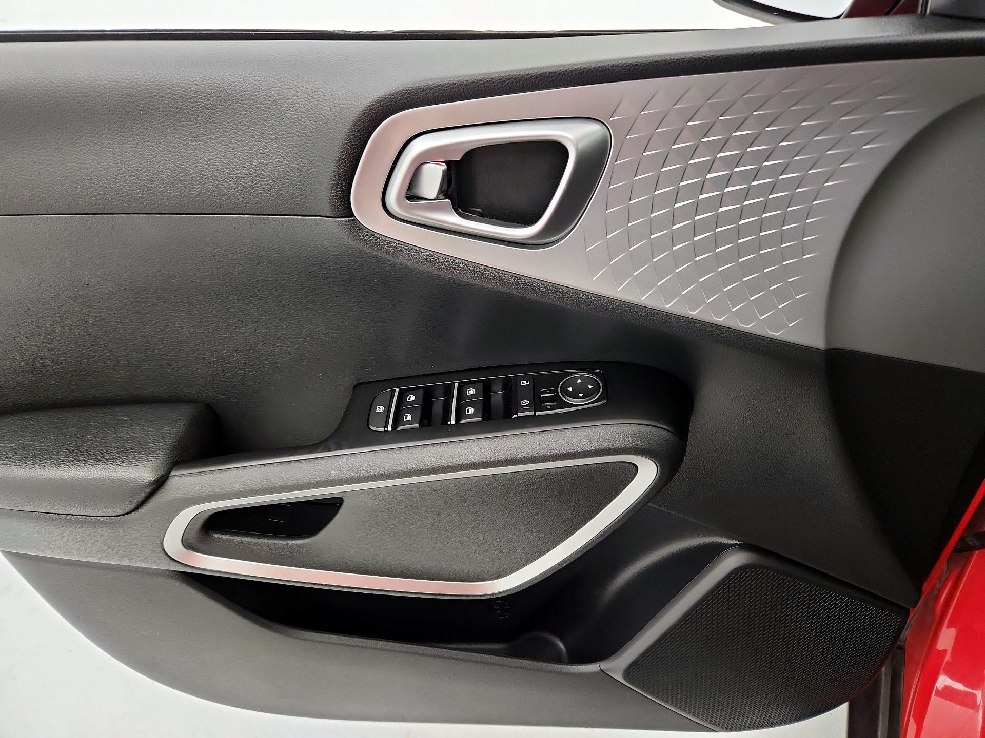 Thumbnail: 2021 Kia Soul - 12