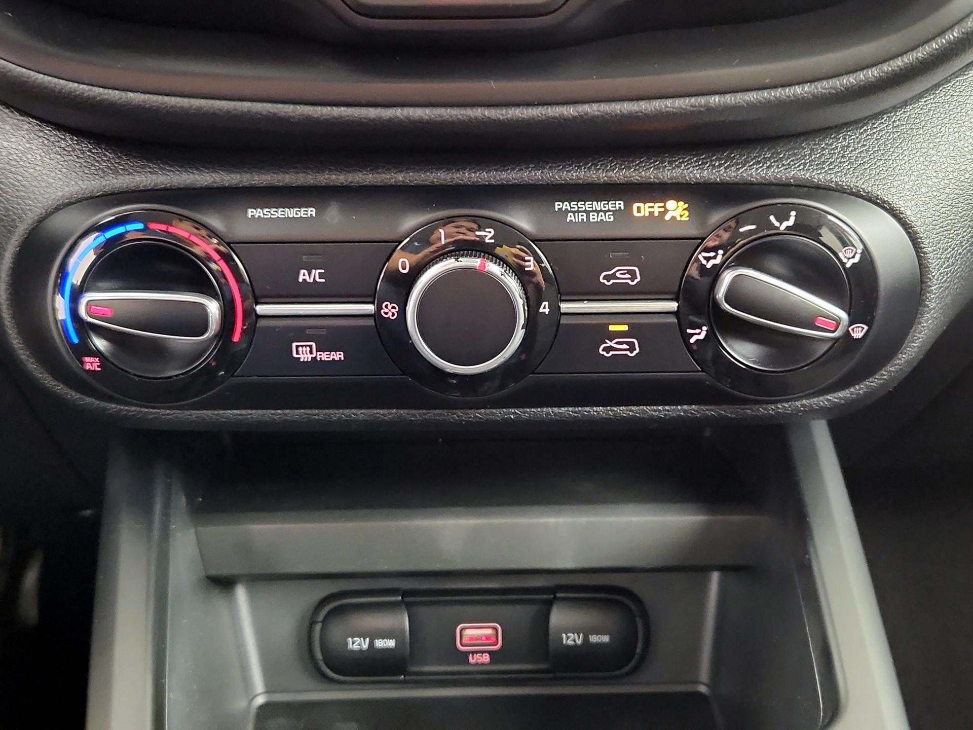Thumbnail: 2021 Kia Soul - 16