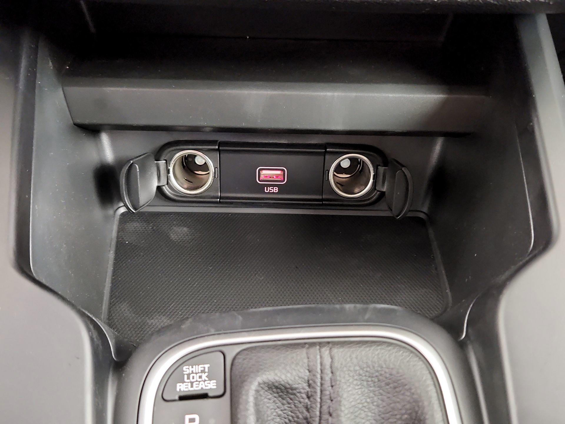 Thumbnail: 2021 Kia Soul - 18