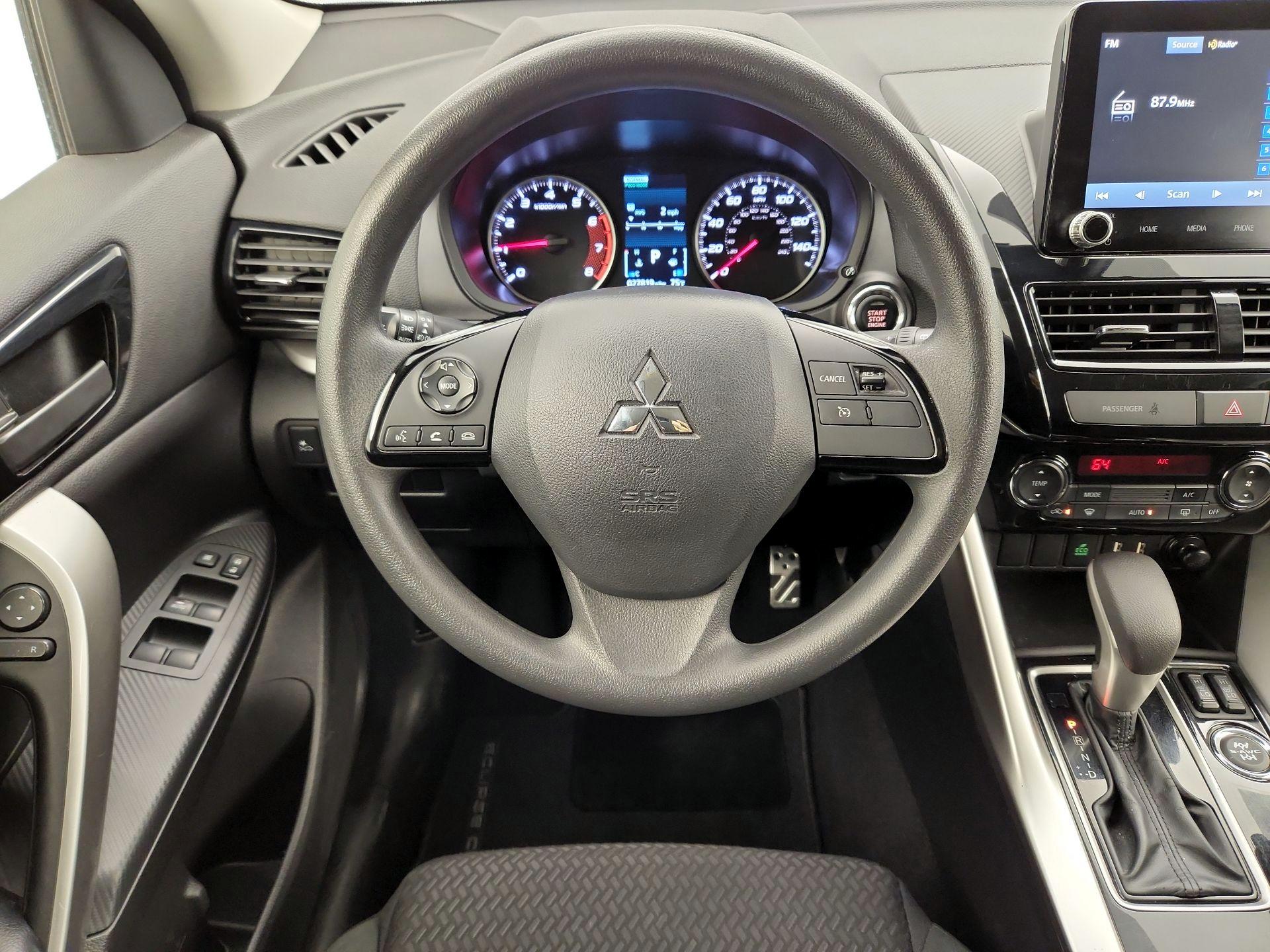 Thumbnail: 2024 Mitsubishi Eclipse Cross - 10