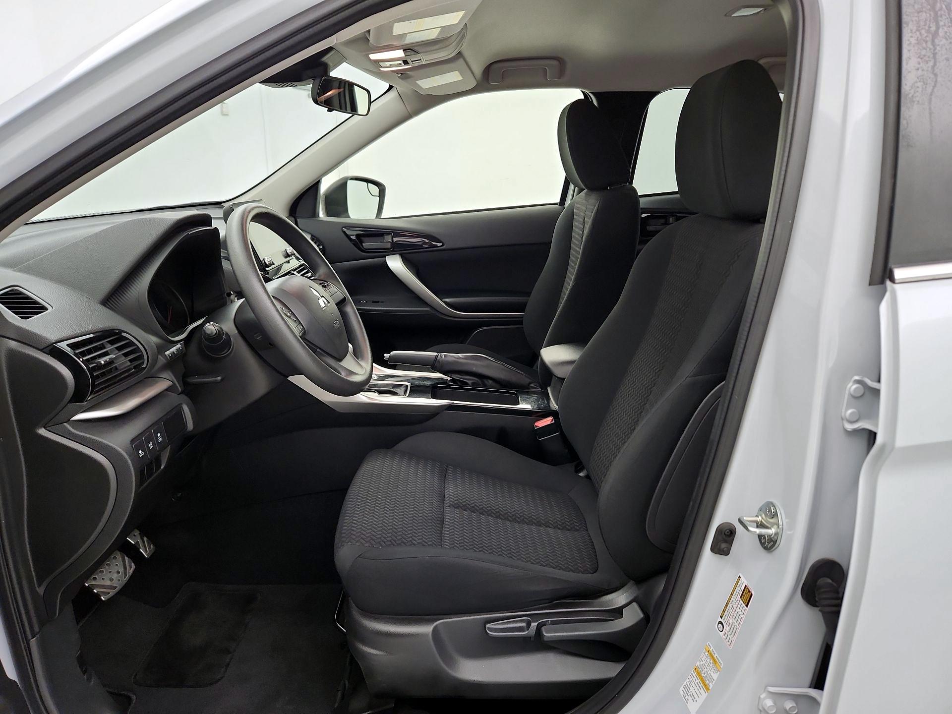 Thumbnail: 2024 Mitsubishi Eclipse Cross - 11