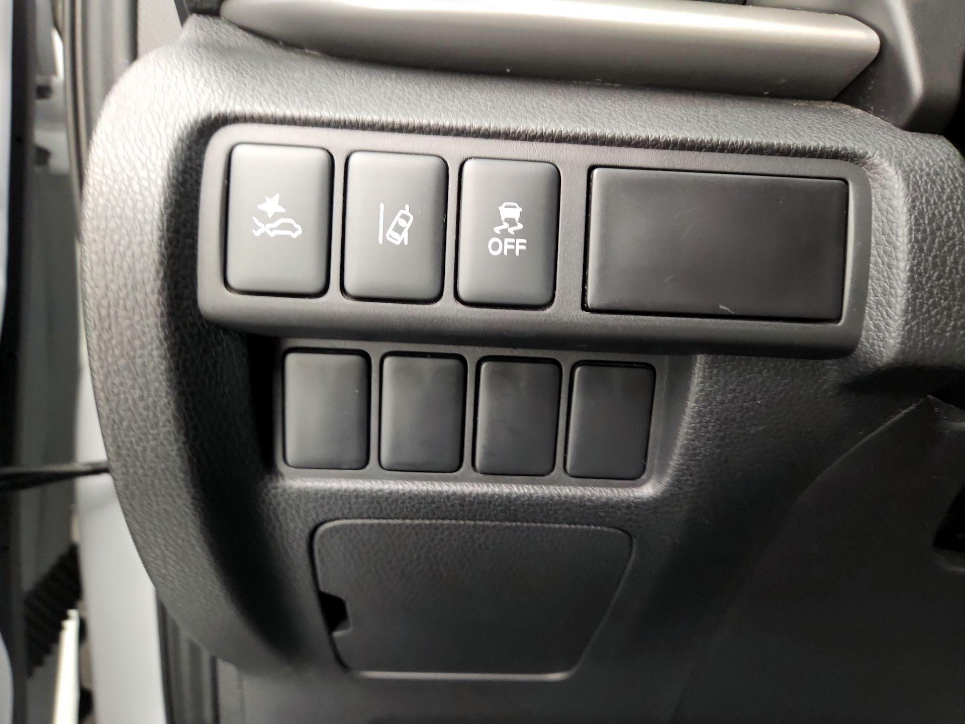 Thumbnail: 2024 Mitsubishi Eclipse Cross - 13