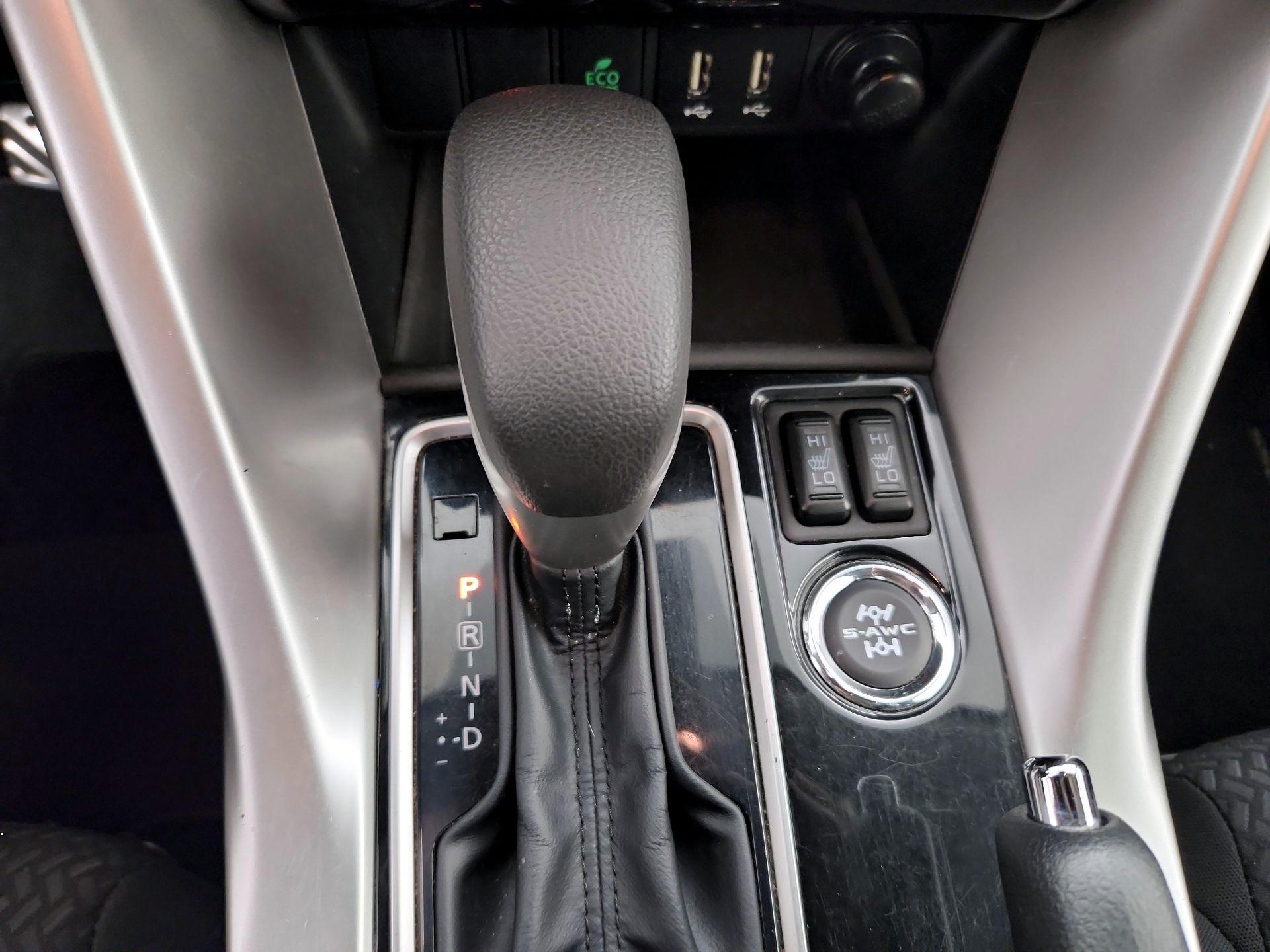 Thumbnail: 2024 Mitsubishi Eclipse Cross - 17