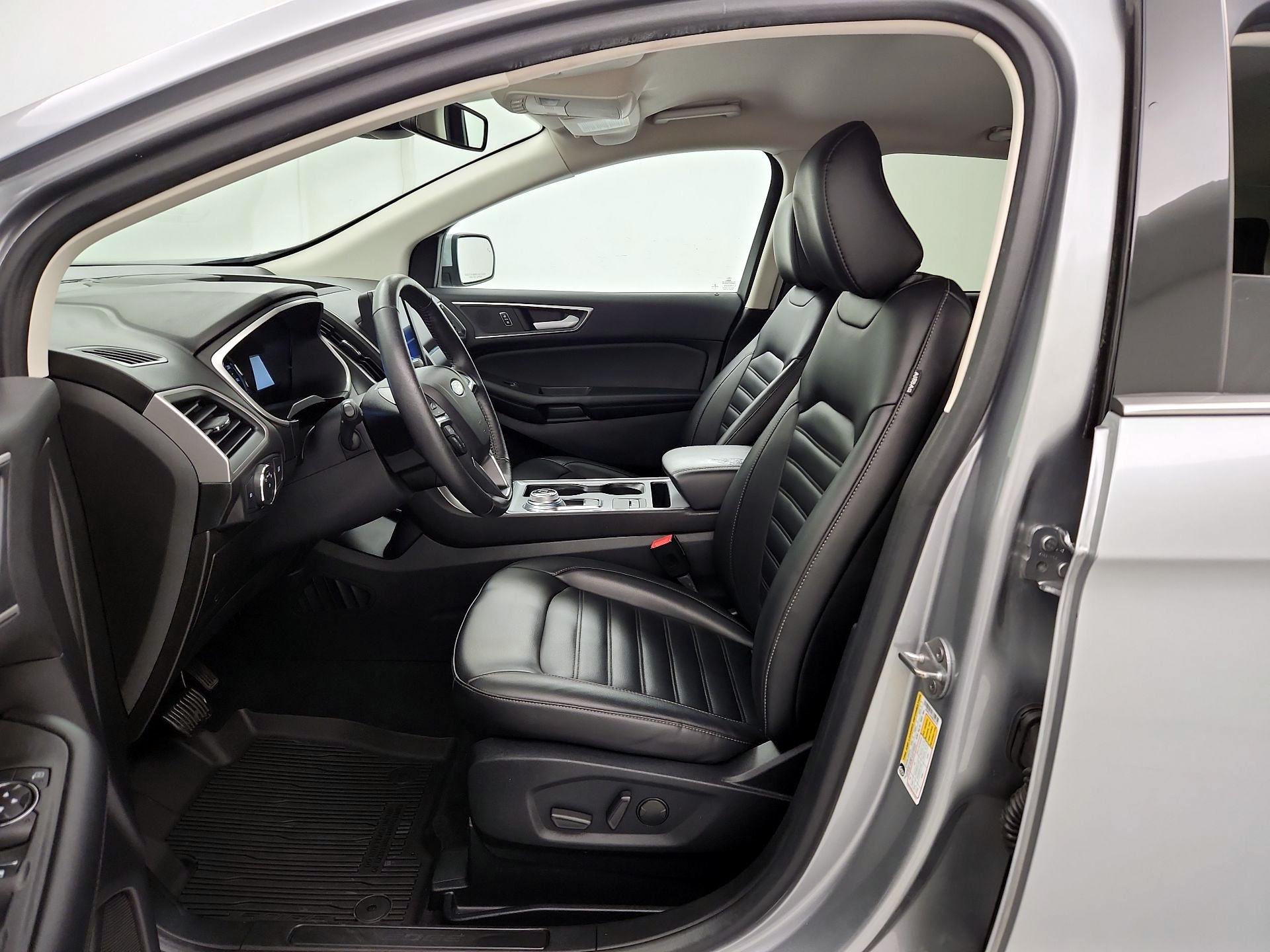 Thumbnail: 2021 Ford Edge - 11