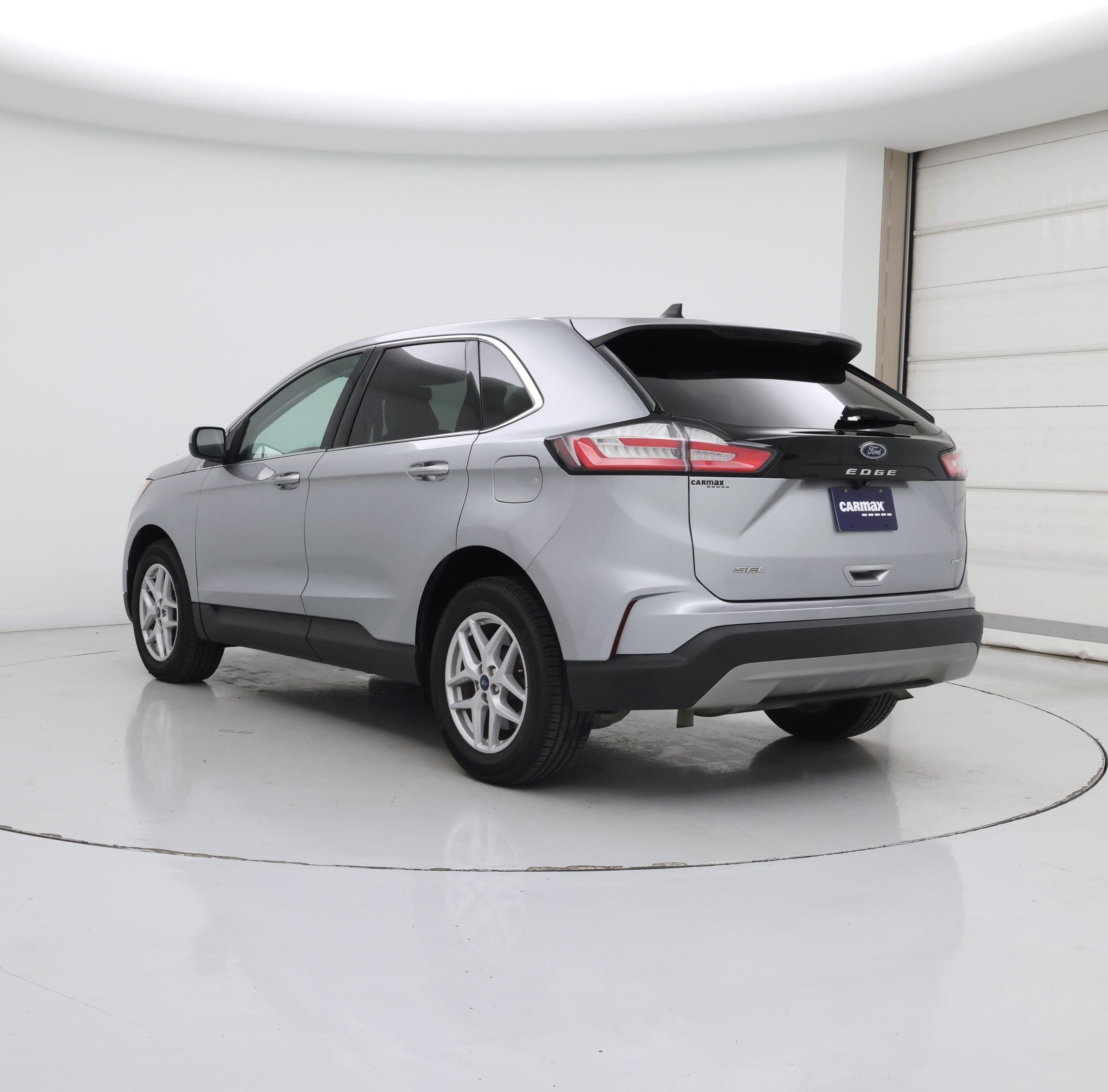 Thumbnail: 2021 Ford Edge - 2