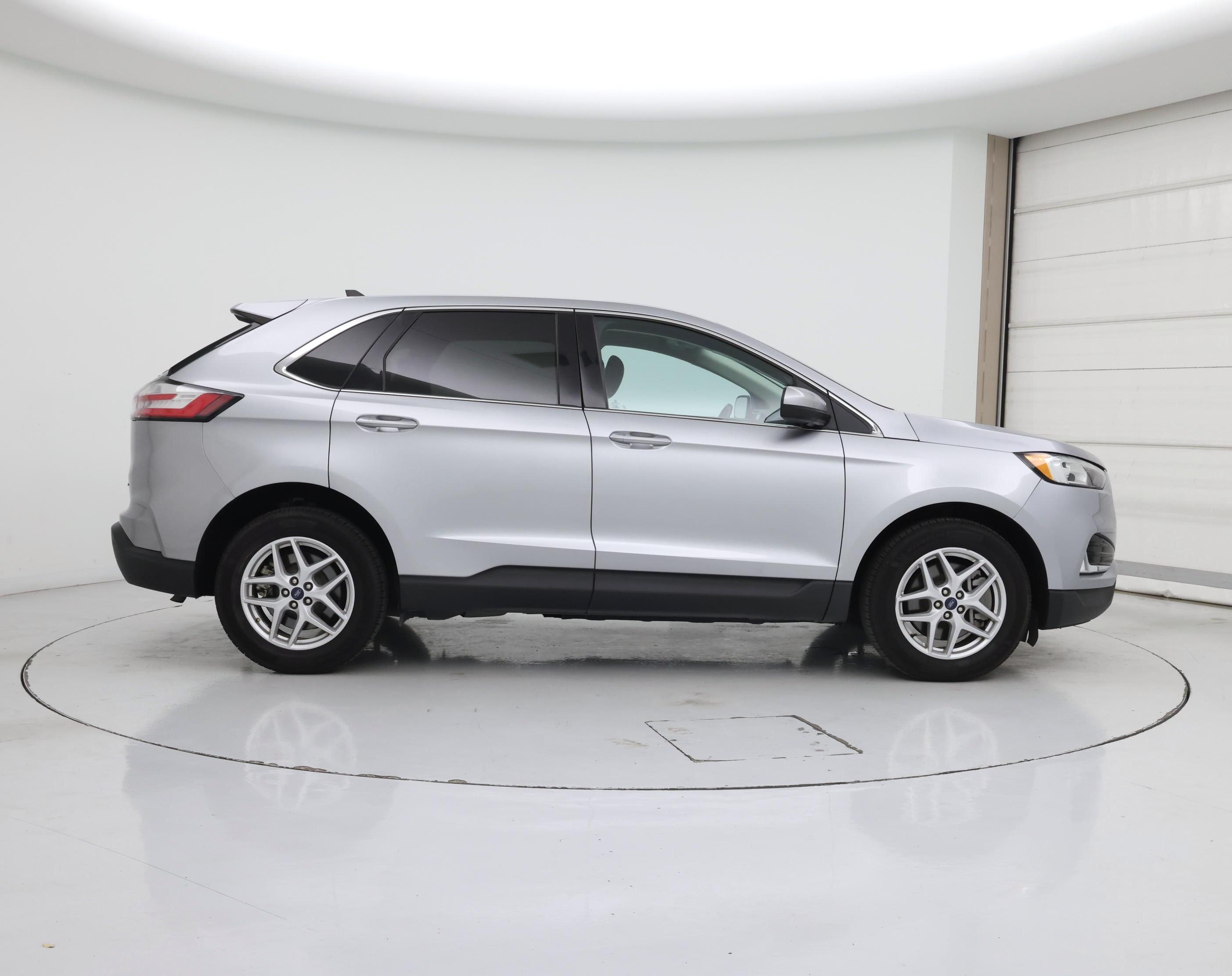 Thumbnail: 2021 Ford Edge - 7