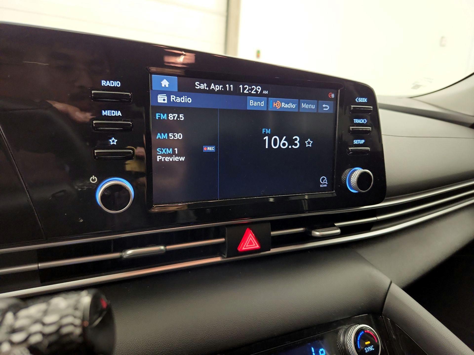 Thumbnail: 2022 Hyundai Elantra - 15