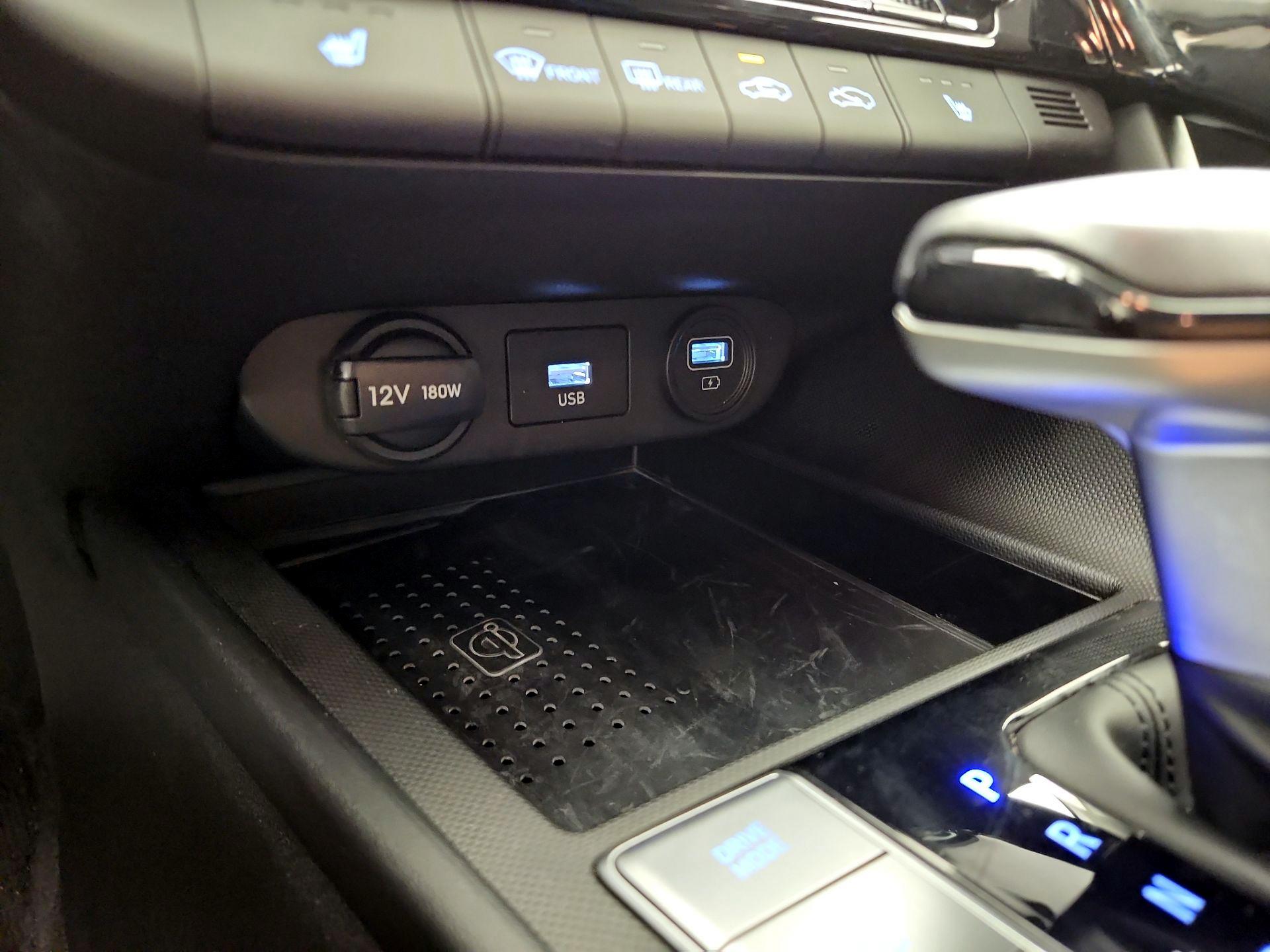 Thumbnail: 2022 Hyundai Elantra - 18