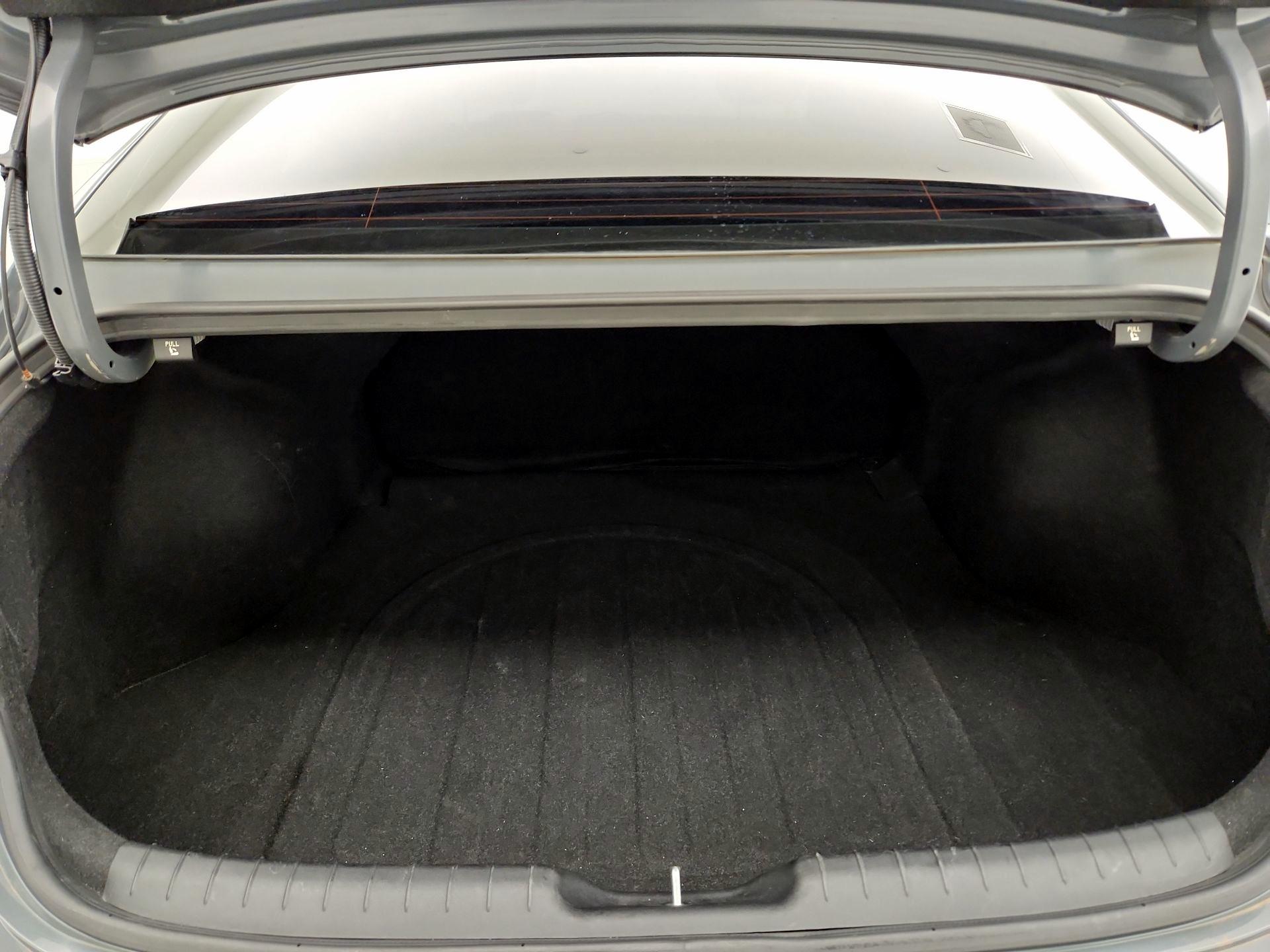 Thumbnail: 2022 Hyundai Elantra - 20