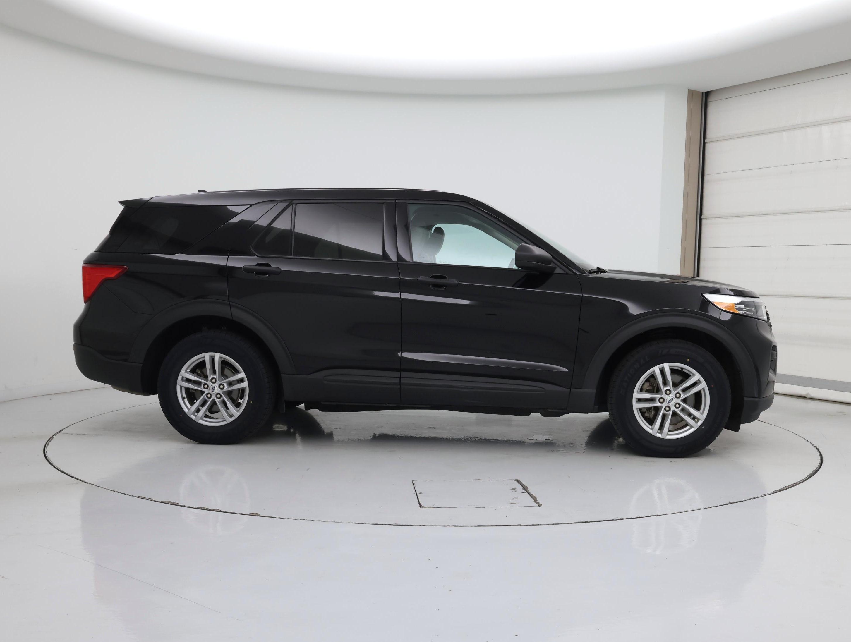 Thumbnail: 2023 Ford Explorer - 7